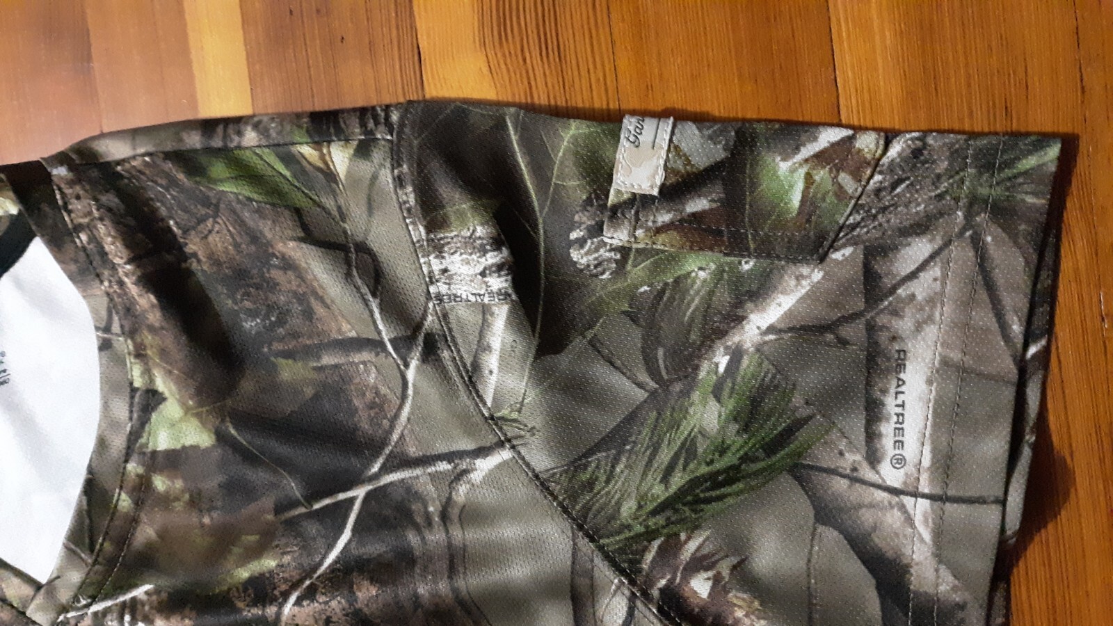 WOMENS Gander Mountain Large Short Sleeve Baselayer Shirt REALTREE Camo Hunting