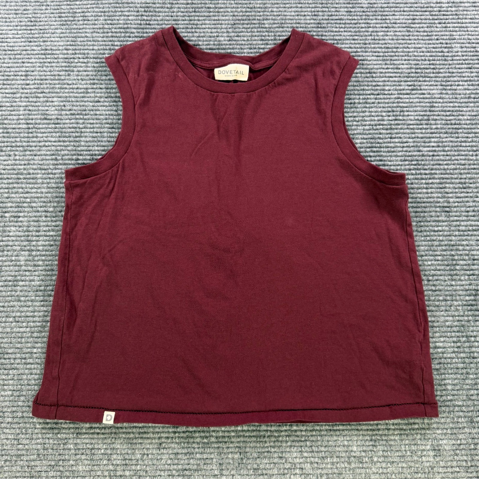 Dovetail Workwear Bellows Work Tank Top Women Small Elderberry Maroon Casual