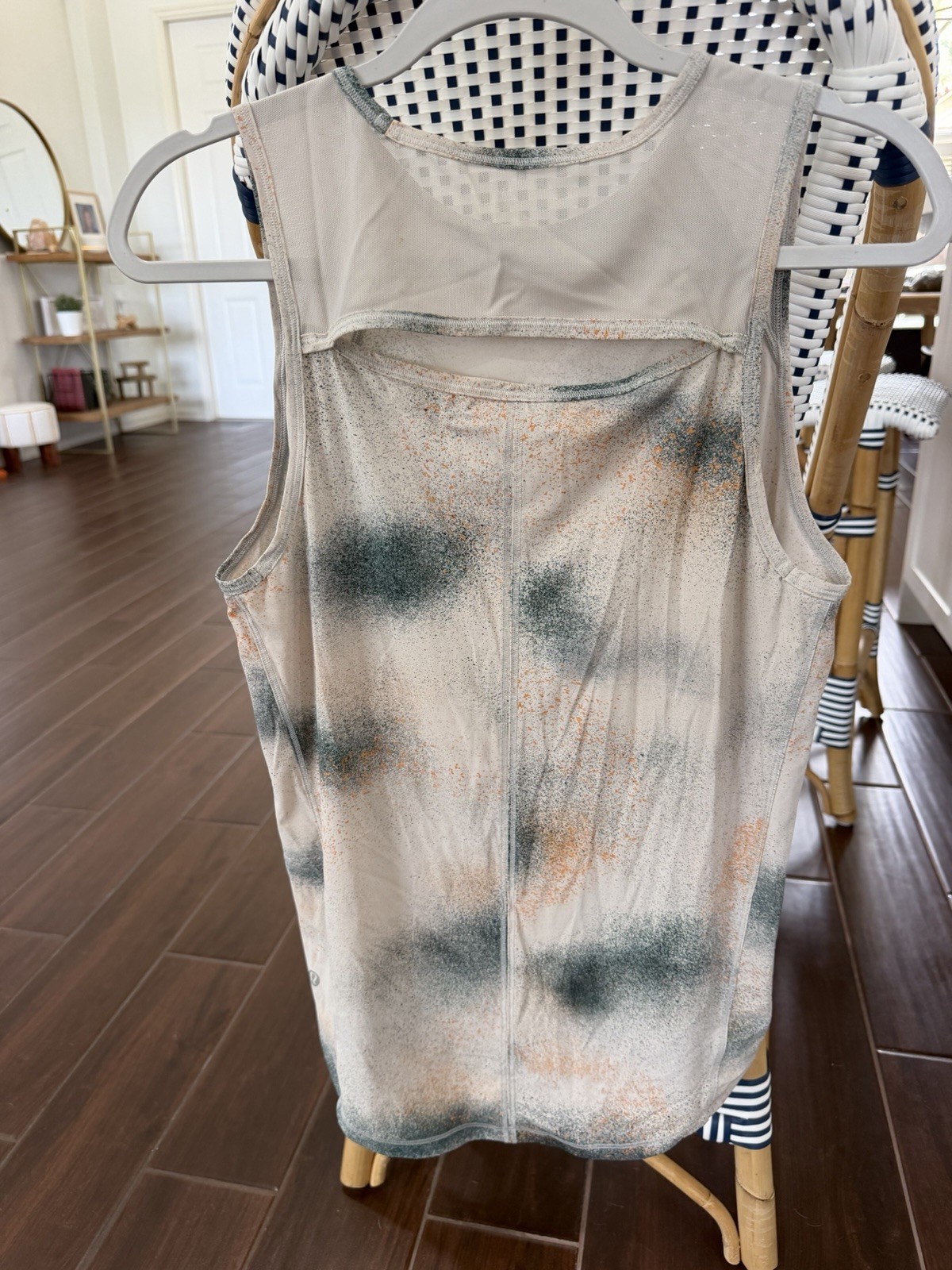 Lululemon Sculpt Tank Top Spray Camo Silver Blue Multi Womens Size 8