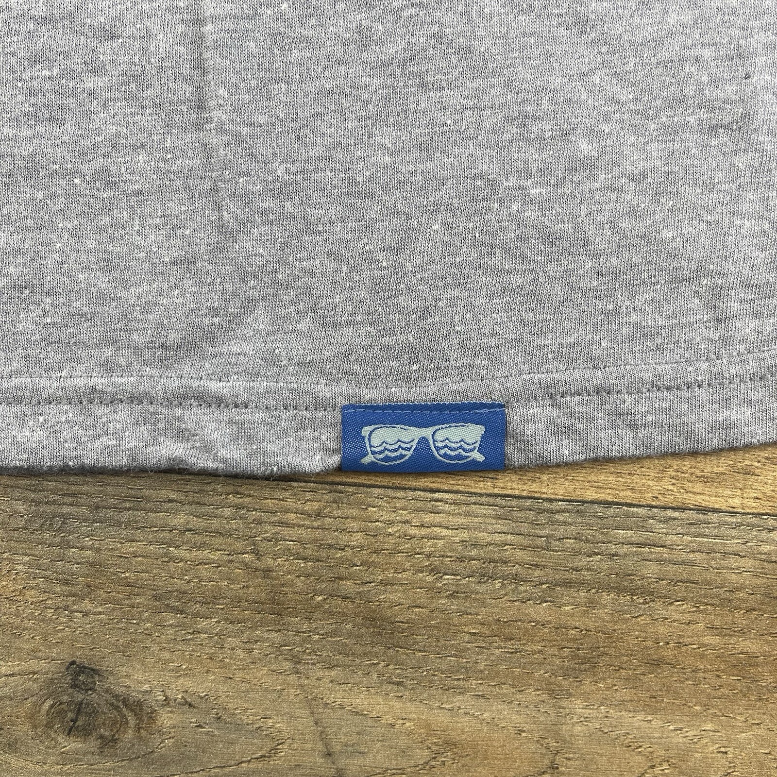Watching Waves Sz Small Womens Gray Tee Shirt Top Private Selection Apparel