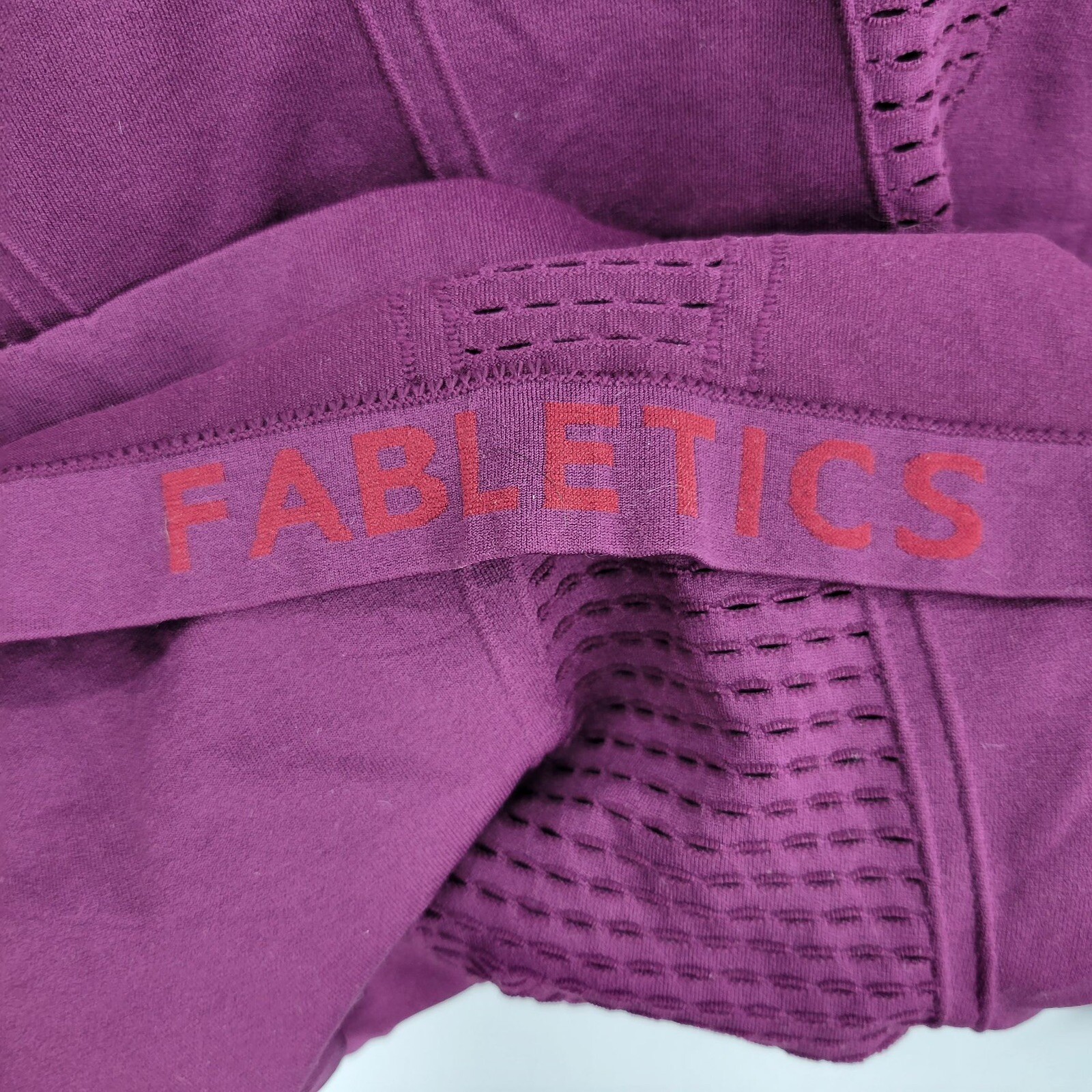 Fabletics Top Womens Small Maroon Compression Long Sleeve Activewear Bodycon
