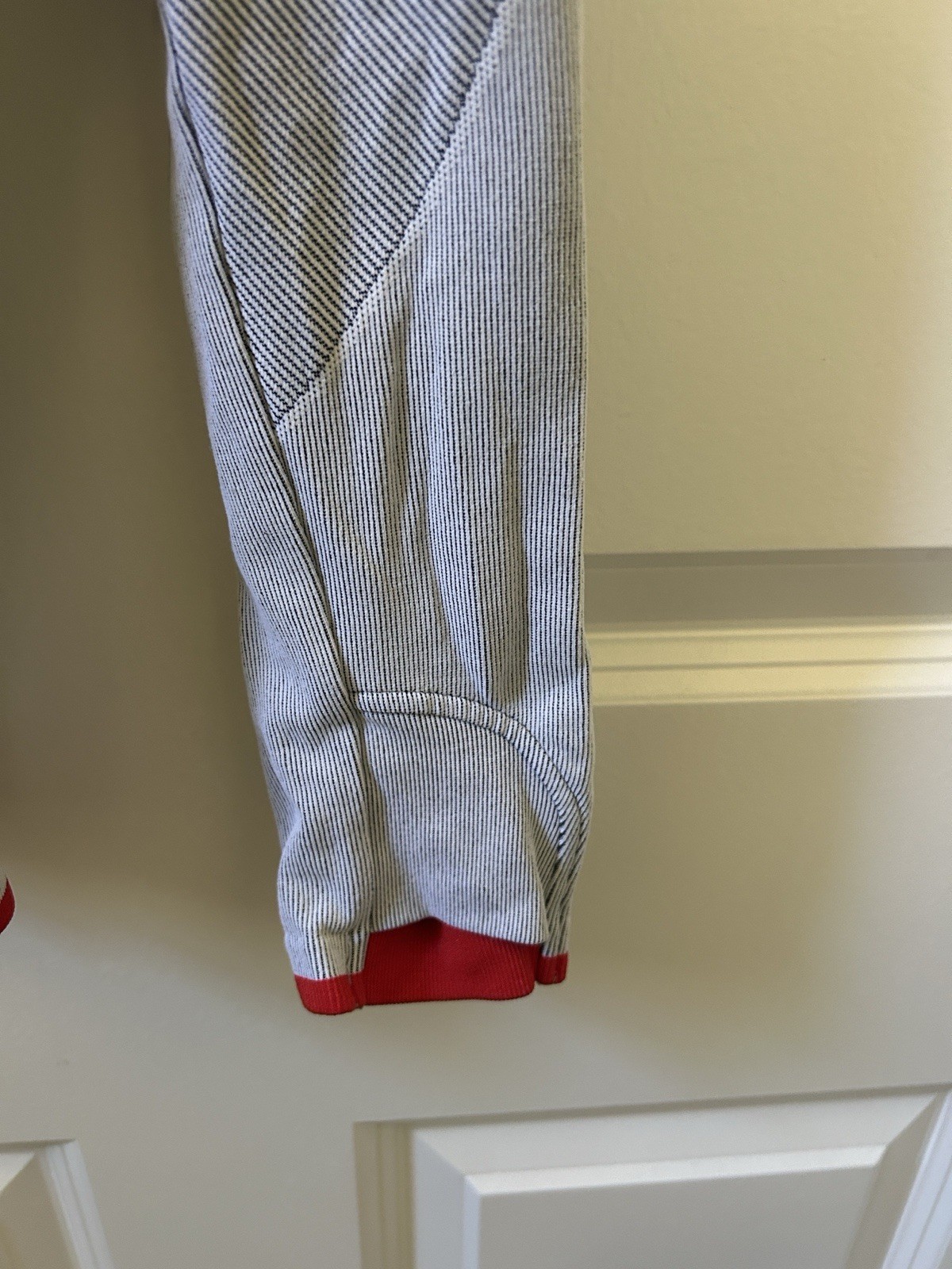 Athleta Striped Pullover Top Gray/Red Cowl Neck Long Sleeve M Stretch Knit