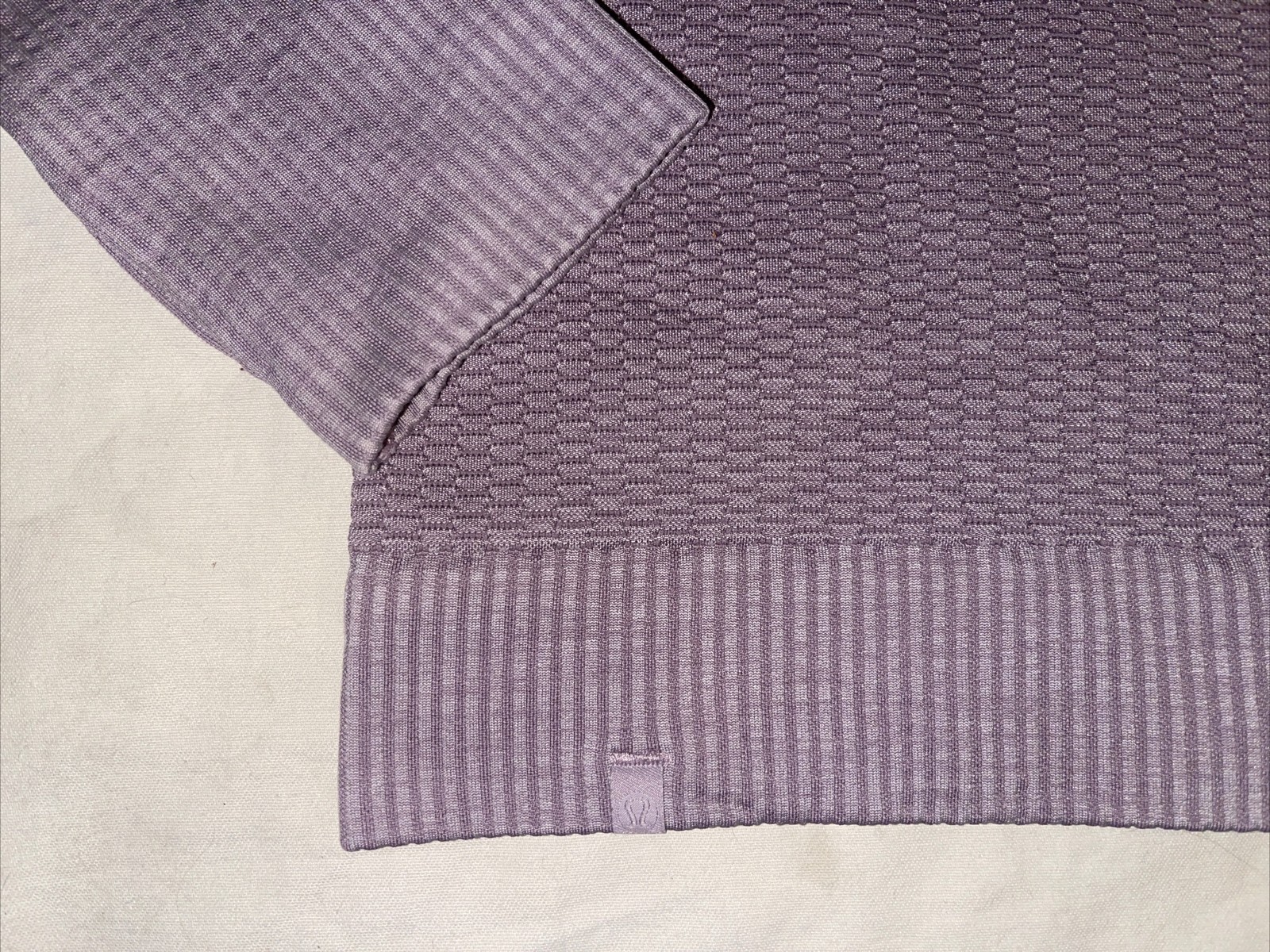 Lululemon Rest Less Pullover Textured Crew Bubble Dot Violet Purple Shirt Sz 4/6