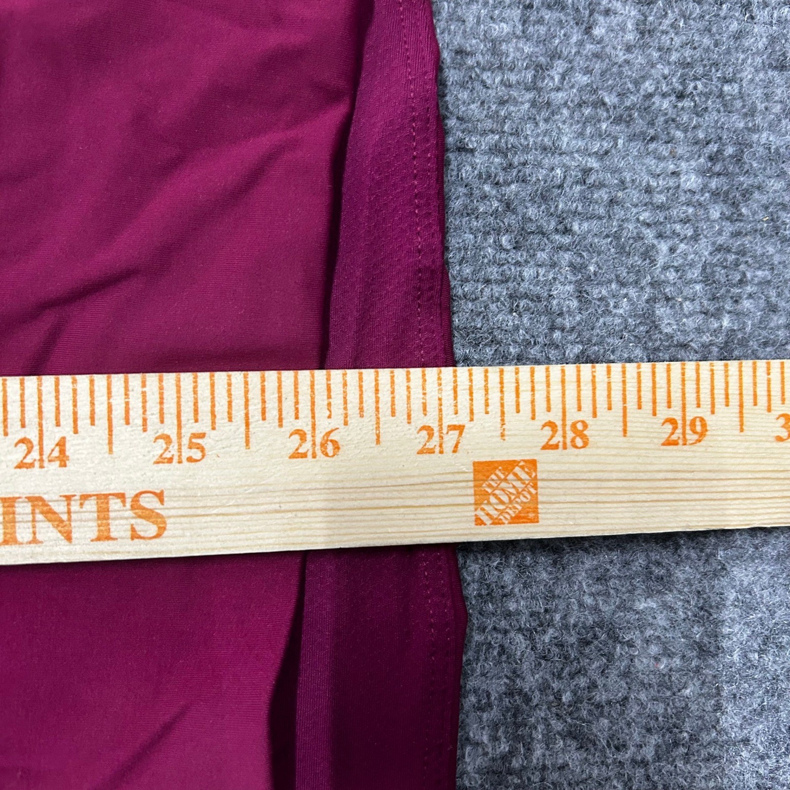 Athleta Quarter Zip Pullover Womens Size M Berry Pink Long Sleeve Thumbhole Yoga