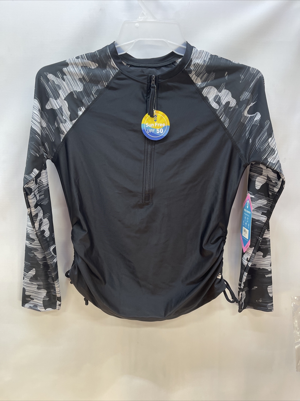 Free Country Women’s Black & Gray Camo UPF 50 Long Sleeve 1/2 Zip Sun Shirt S4-6