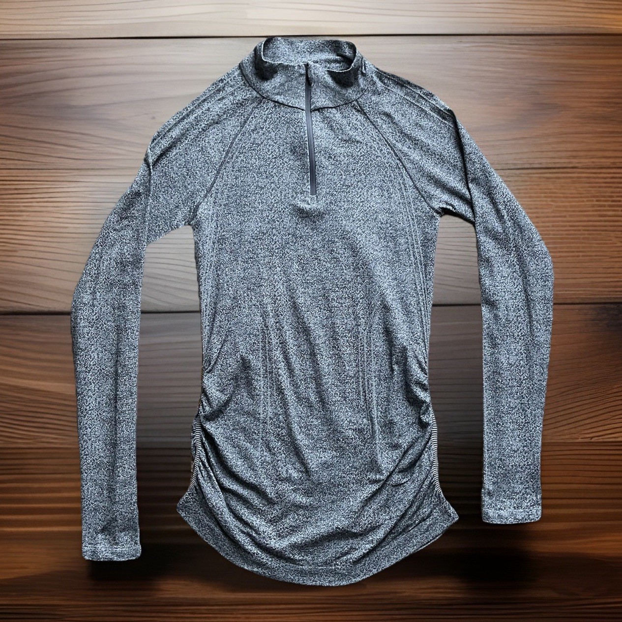 ATHLETA Active Women’s Sz S Gray ¼ Zip Second Skin Lightweight Ruched Hips Shirt
