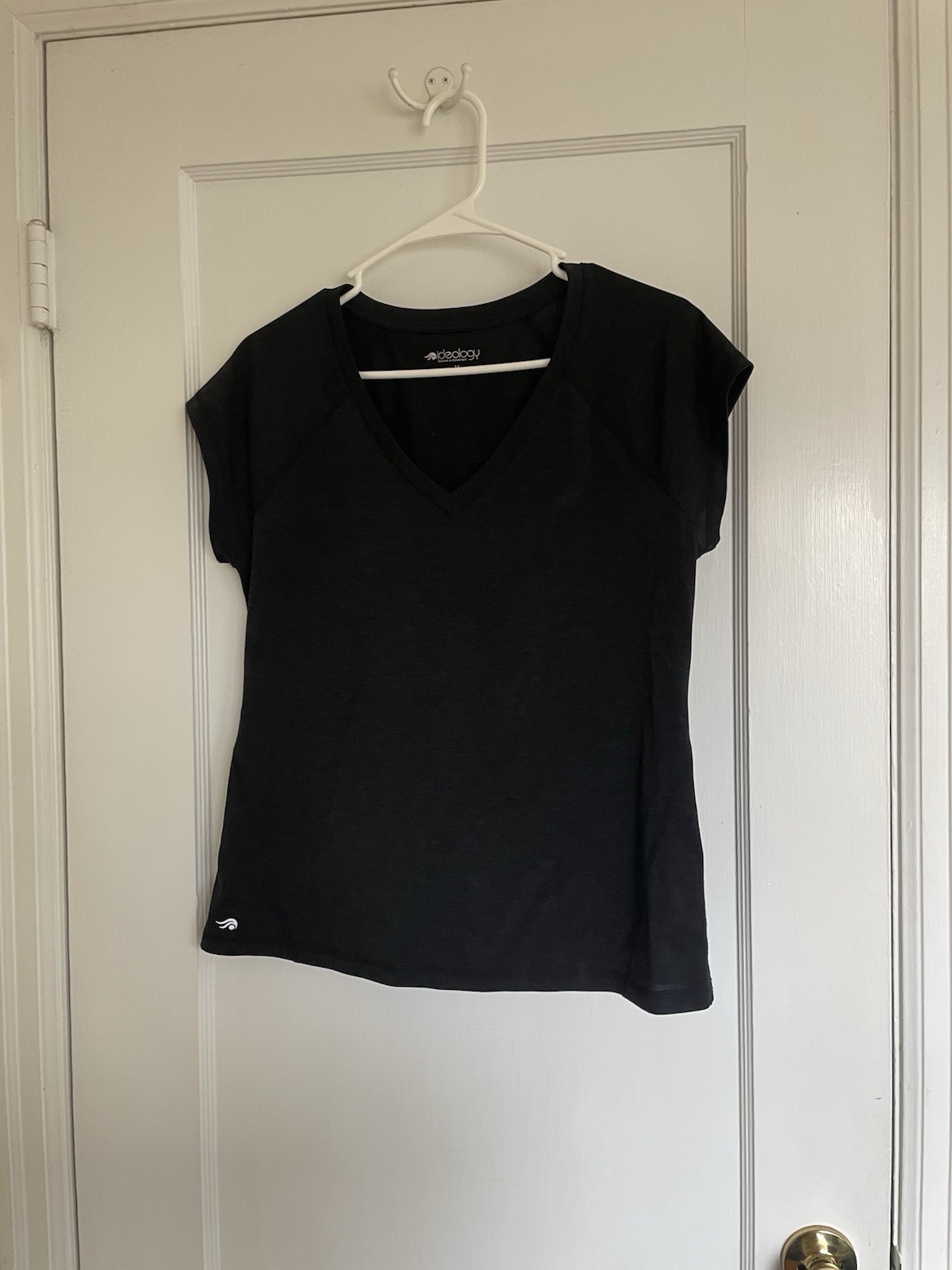 Medium Ideology Women’s Shirt Black