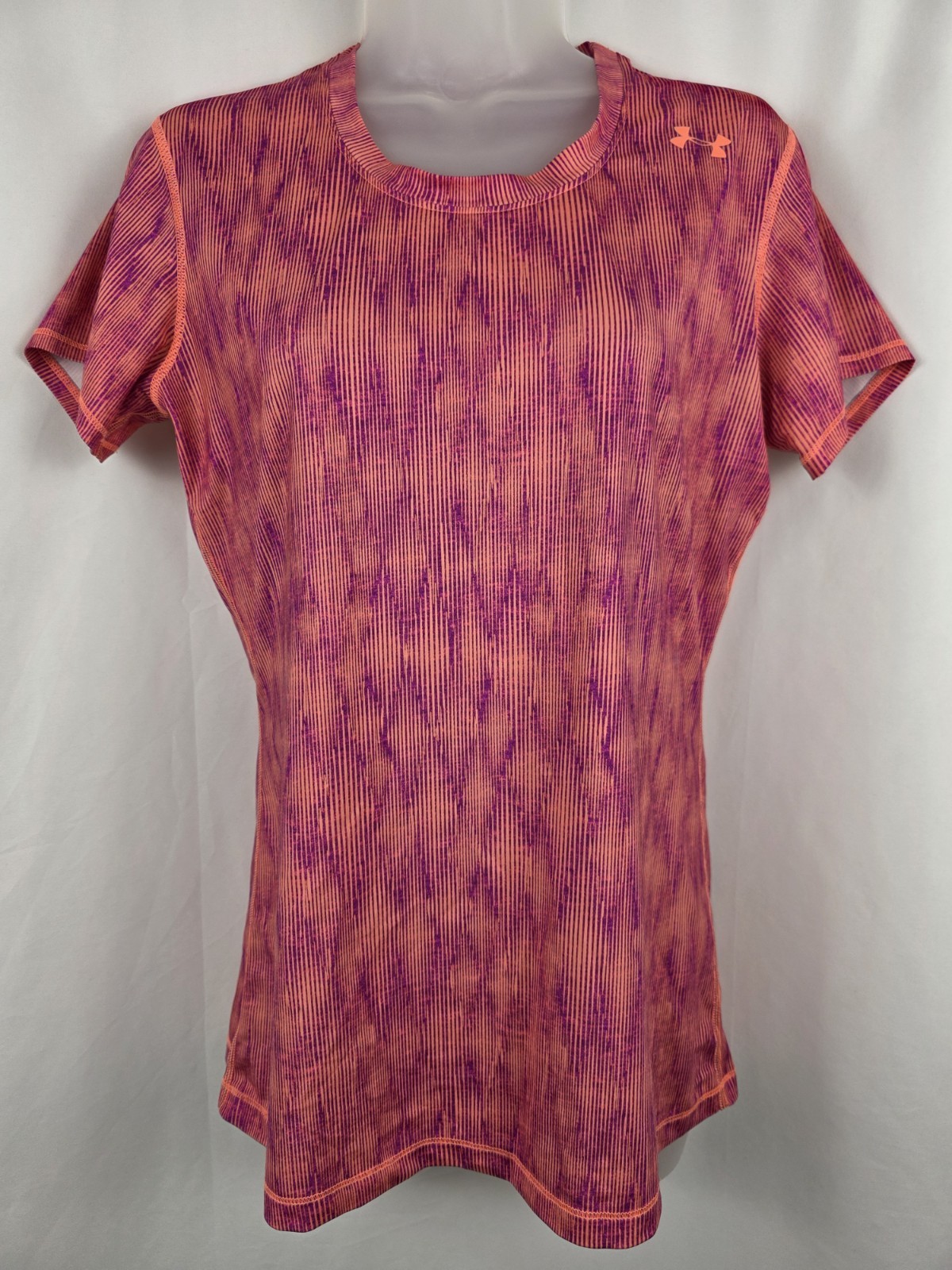 Under Armour M Heat Gear Fitted Pink/Purple Short Sleeve T Shirt Women’s Run Top