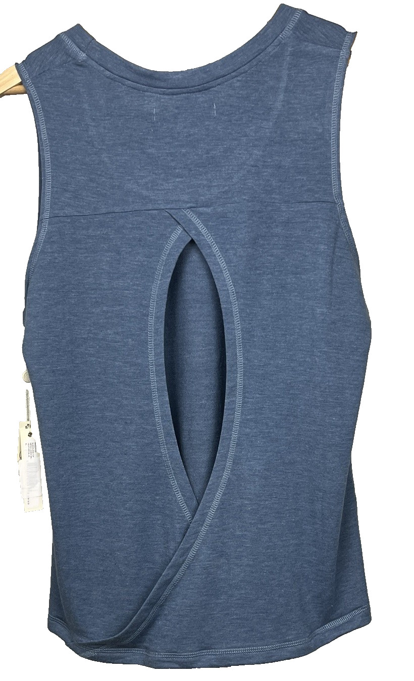Max Studio Performance Blue Tank XL Cutout Back Stretch Wicking NWT Workout Yoga