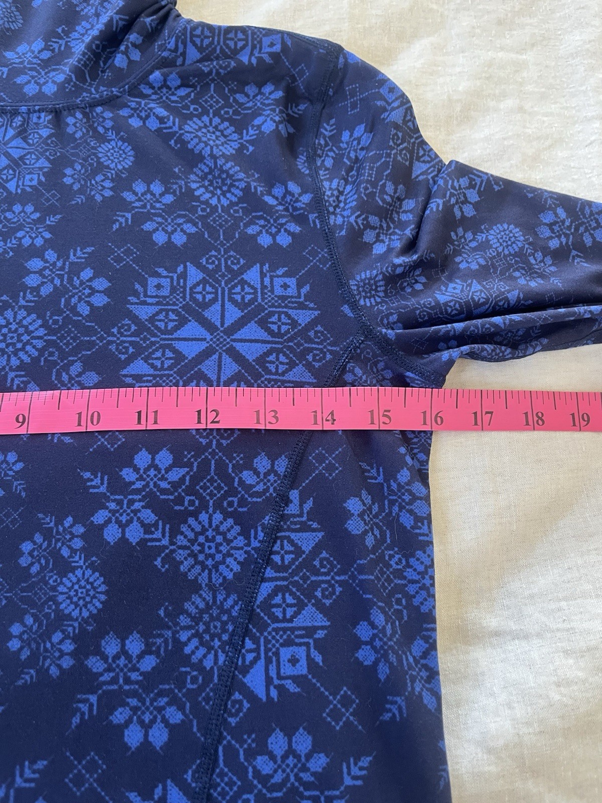 Terramar Cloud Nine Ruched Base Layer Top Turtleneck- Women’s Size XS Navy Print