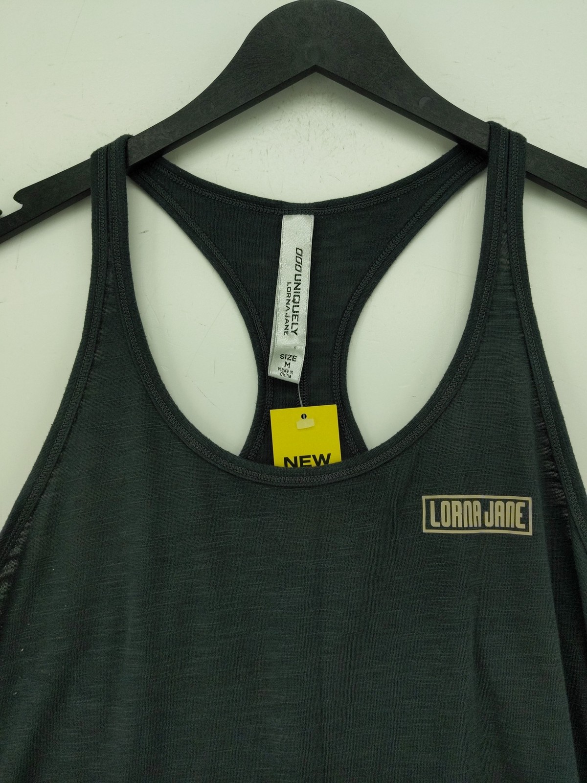 Lorna Jane Women’s T-Shirt M Grey Polyester with Viscose Sleeveless Basic