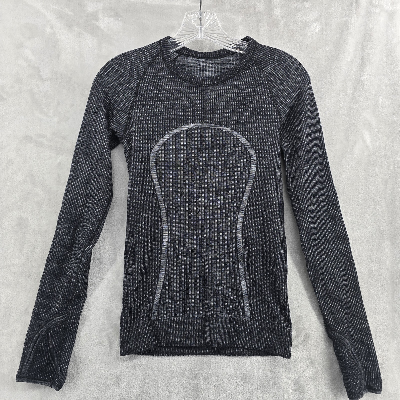 Lululemon Size 2 or 4 Wool Swiftly Tech Long Sleeve Top Black Grey