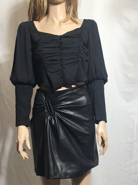 Women’s NWT ASTR the Label Renaissance Long Balloon Sleeve Top