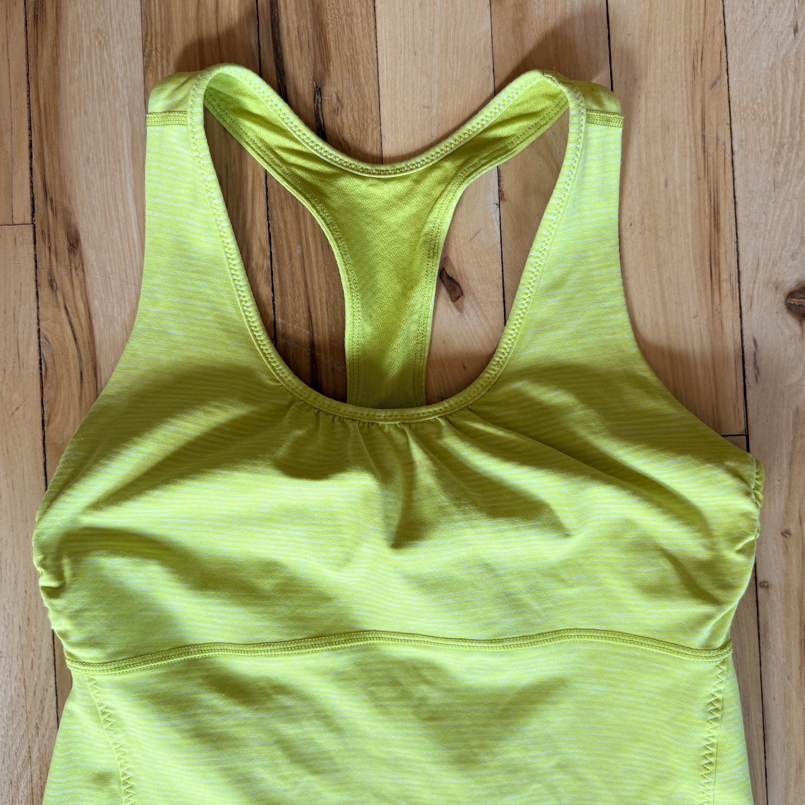 LULULEMON RACERBACK ATHLETIC TOP, OVER THE HIPS LENGTH SZ 6 EXCELLENT