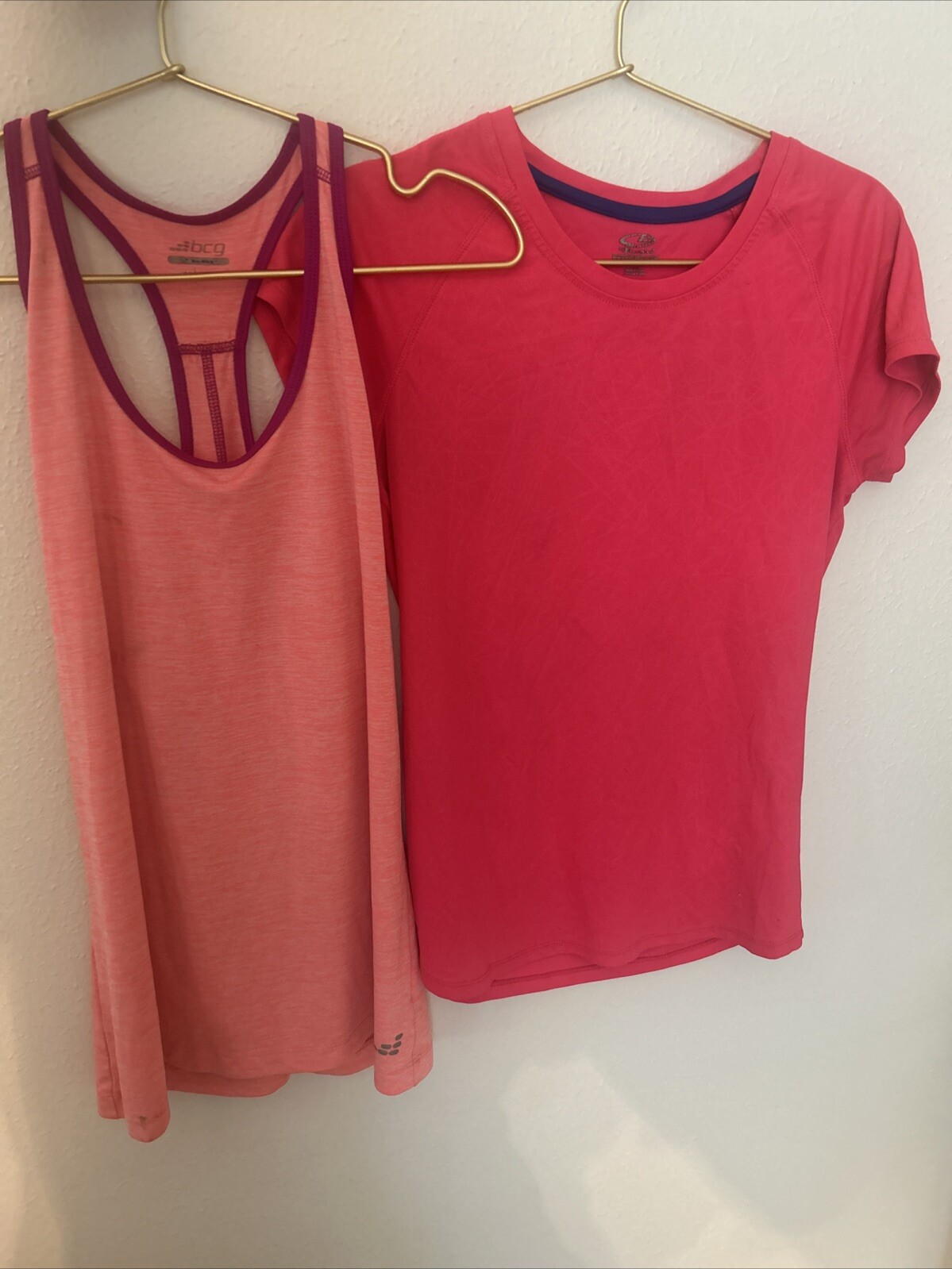 Lot of 2 Women’s shirts Champion BCG – Size M