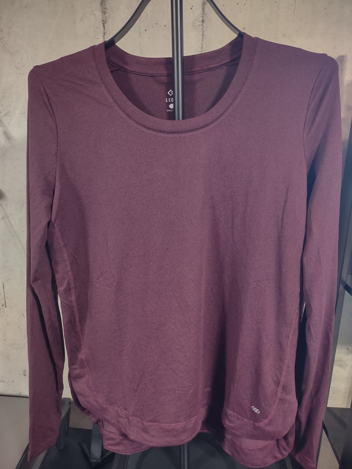 NWT – LEG3ND – Women’s LS Active Wear Top- French Burg Hthr – Small