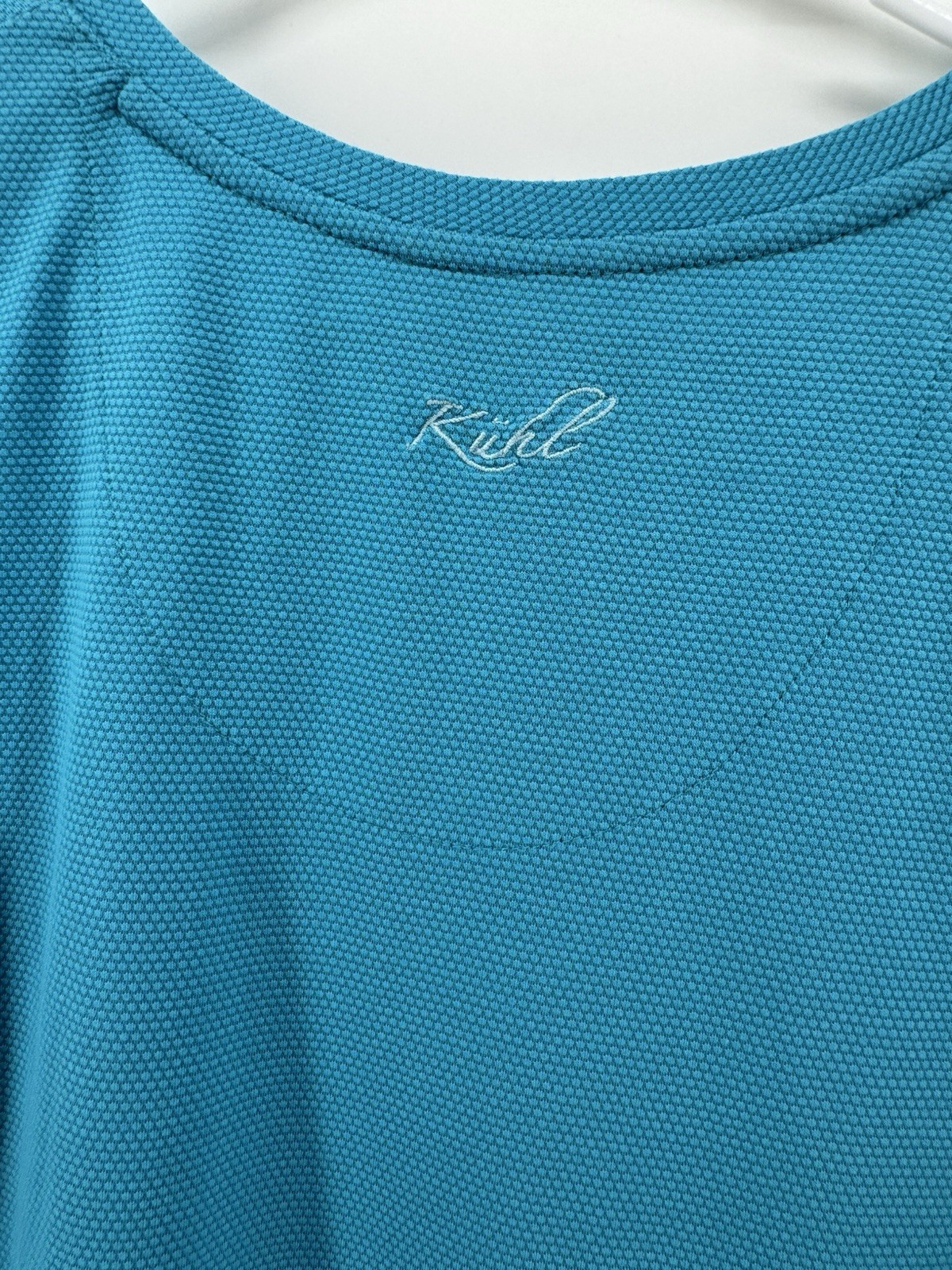 Kuhl Women’s Medium Athletic Tank Top Size Medium Teal Blue