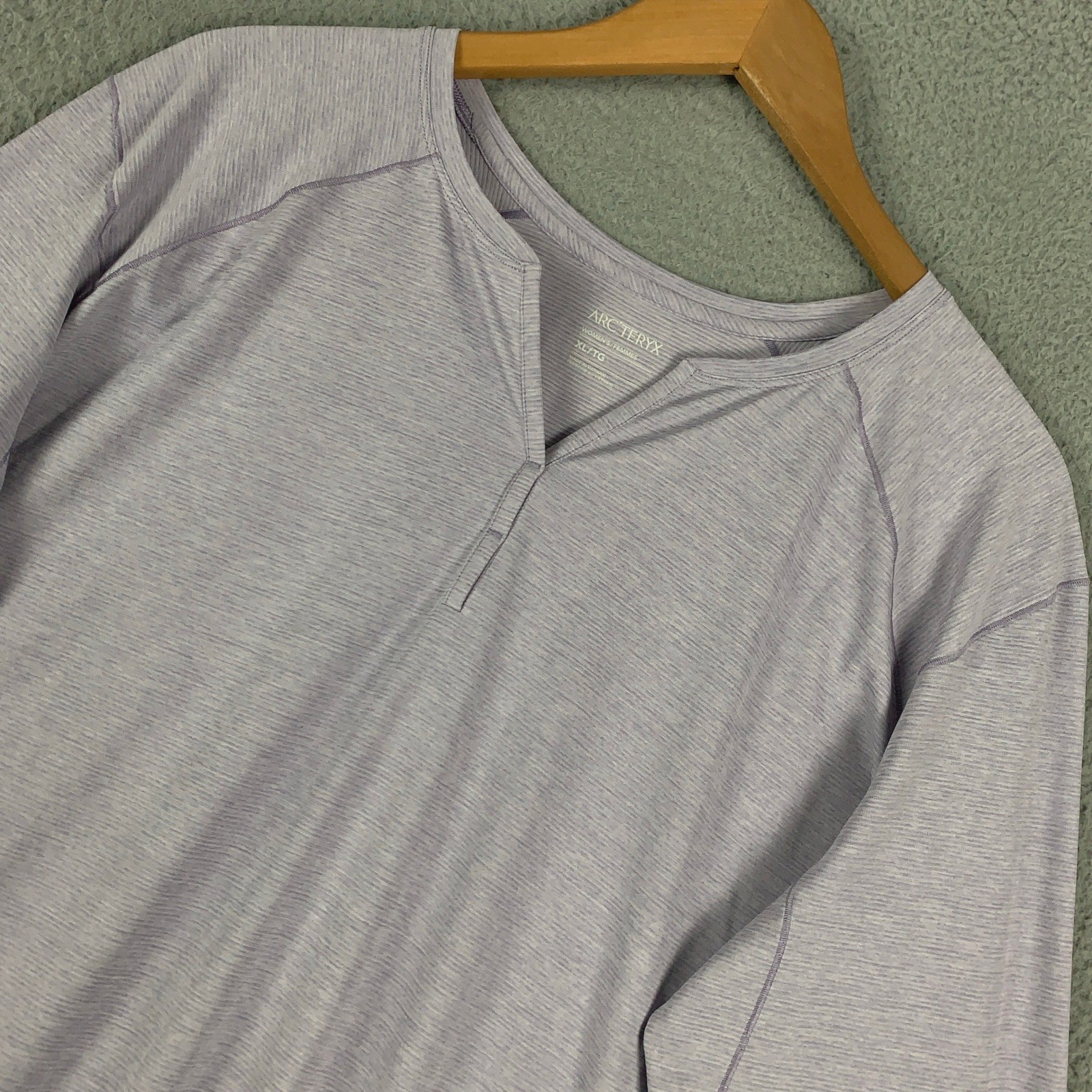 Arc’teryx Kadem Henley Women’s XL Purple Hiking Performance Long Sleeve Top