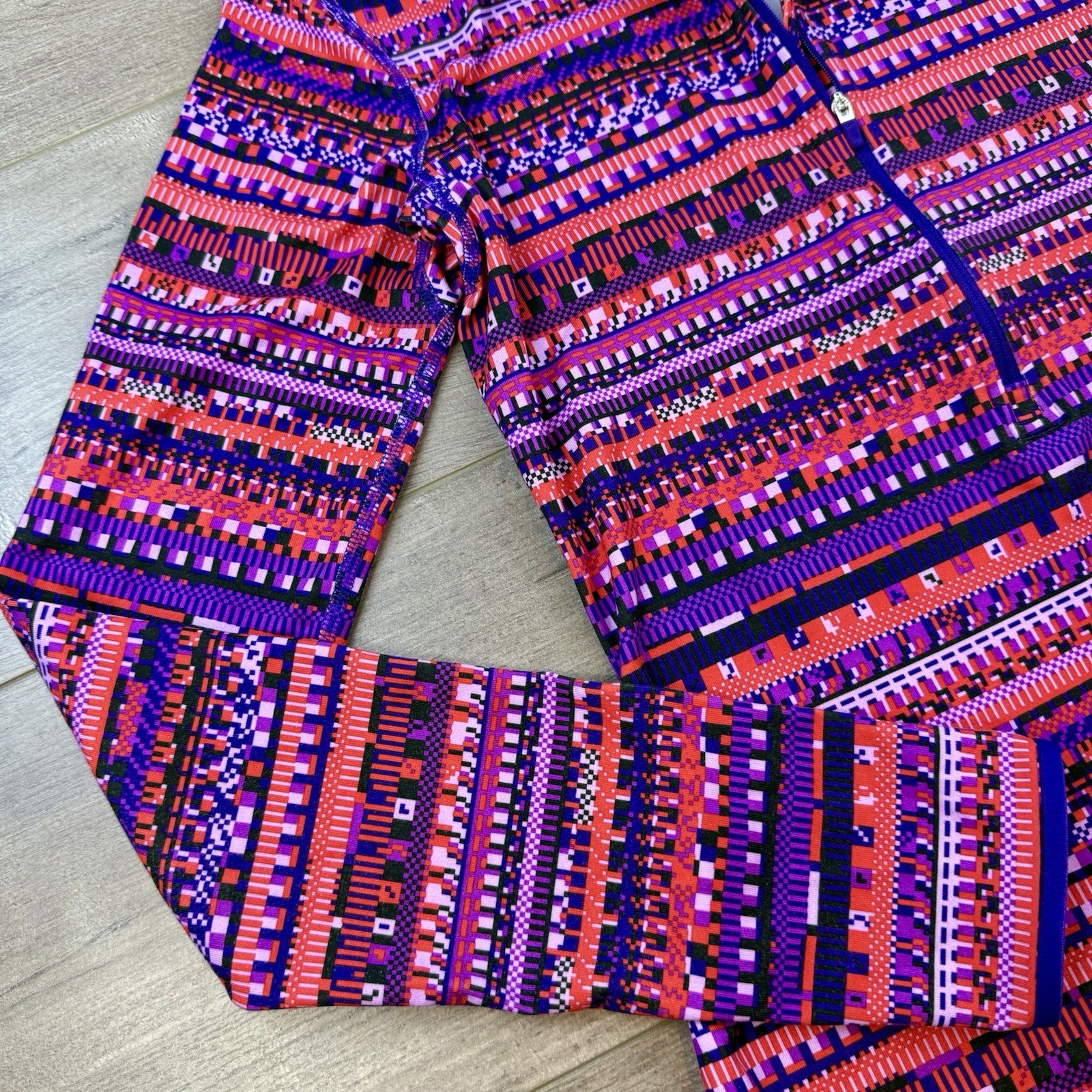 Nike Pro Dri-Fit Hyperwarm Engineered Print 1/2 Zip Aztec Tribal Women’s Small