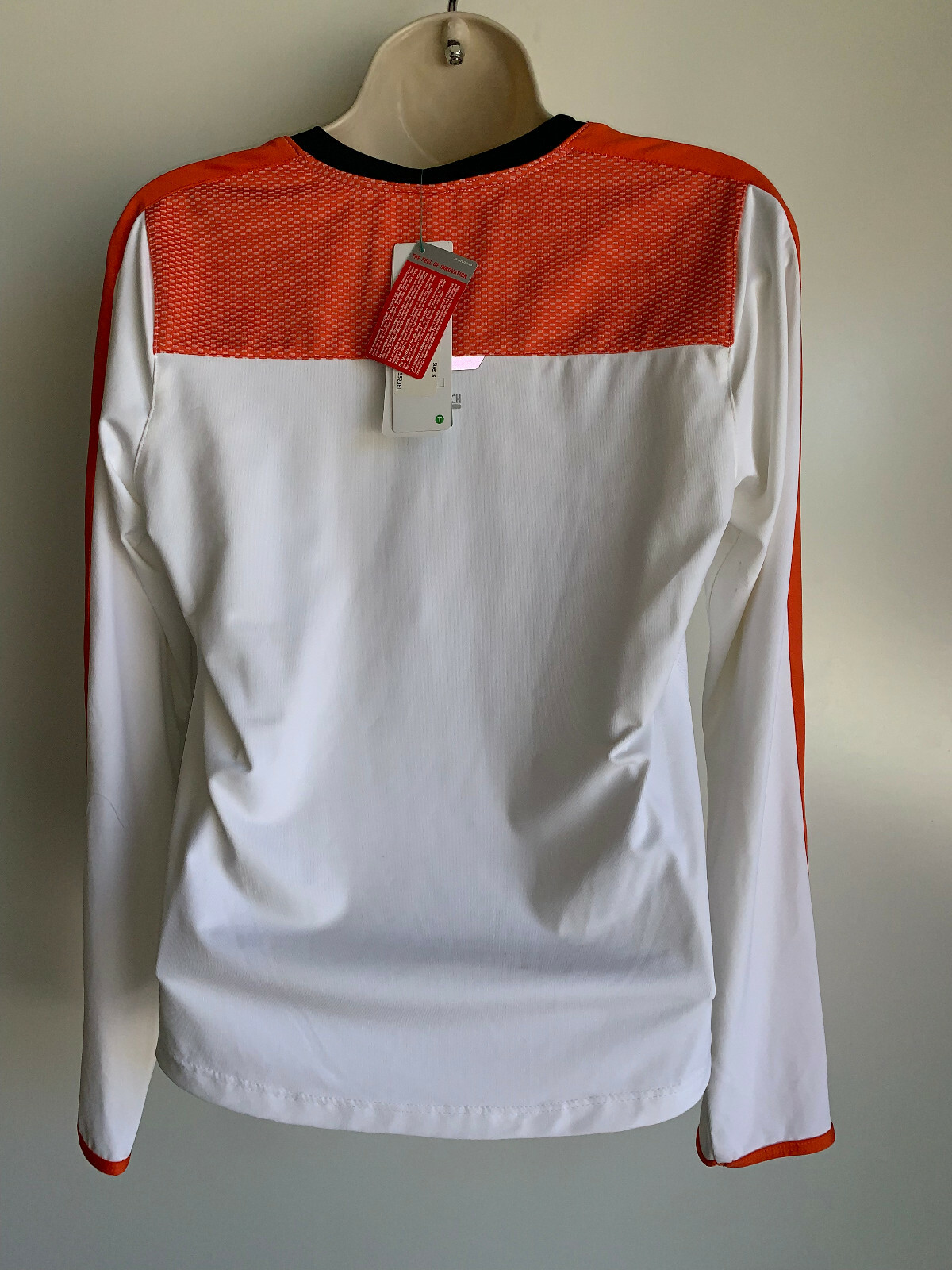 NWT TAIL TECH Performance V-Neck White Orange/Navy Long Sleeve Top ~SMALL