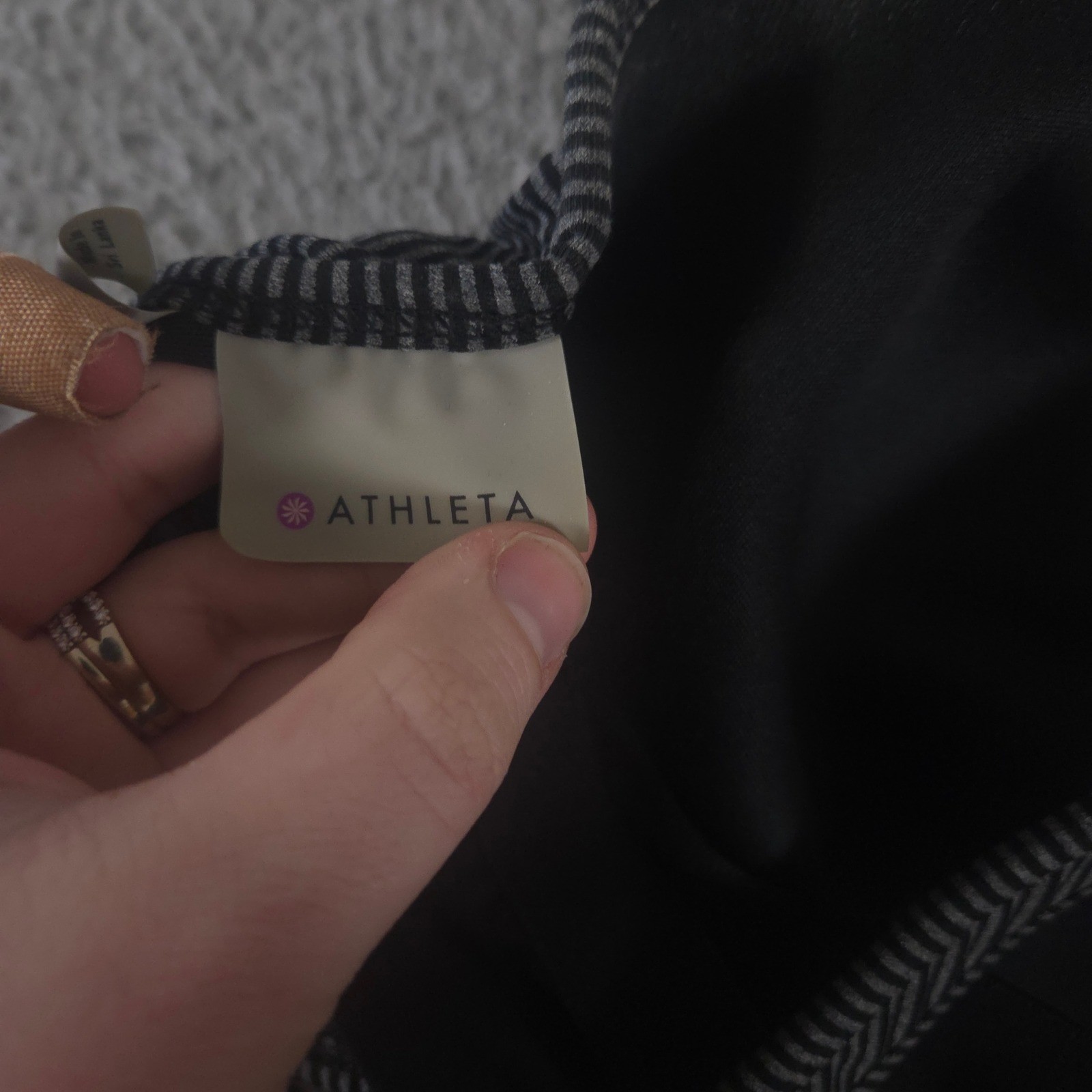 Athleta Top Womens Medium Multi Striped Tank Crisscross Back Shelf Bra Active