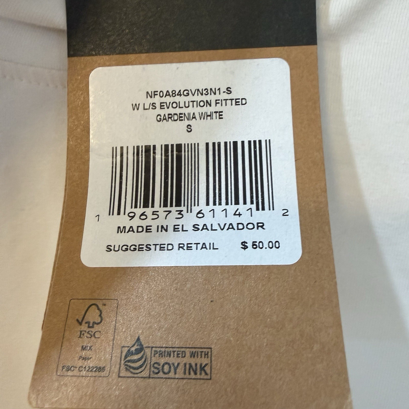 NWT The North Face Long Sleeve Evolution Fitted Small Gardenia White