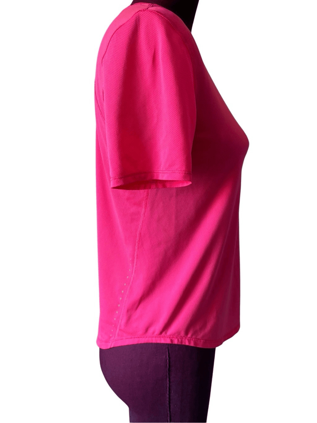 Lululemon High-Neck Running and Training T-Shirt pink size S