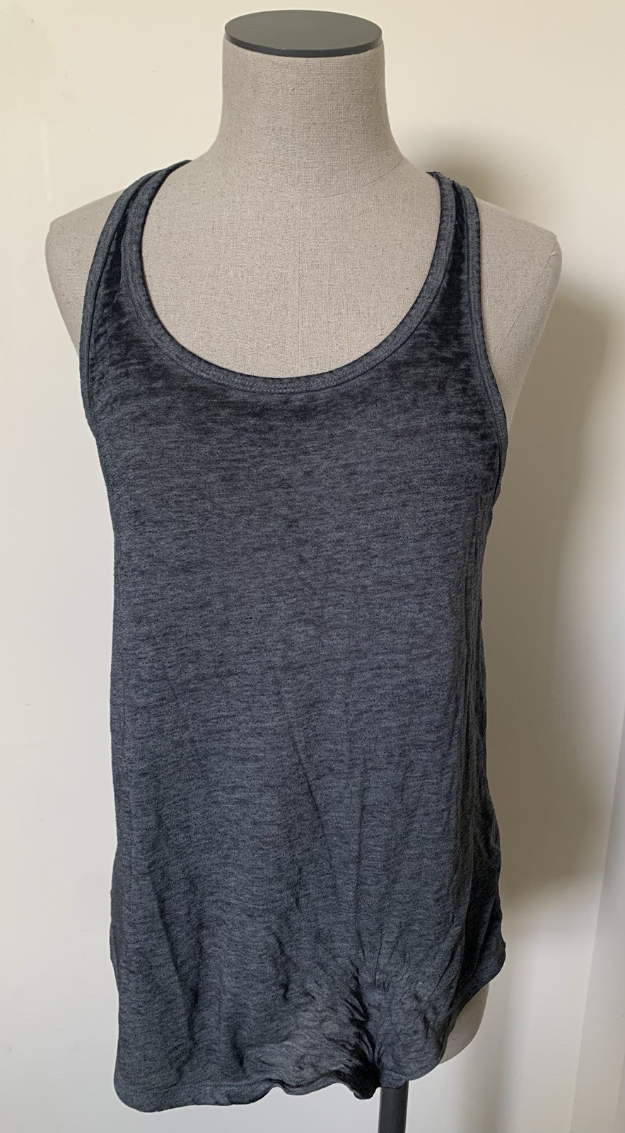 Preowned So brand Tank Top Women’s size medium M black gym yoga workout used