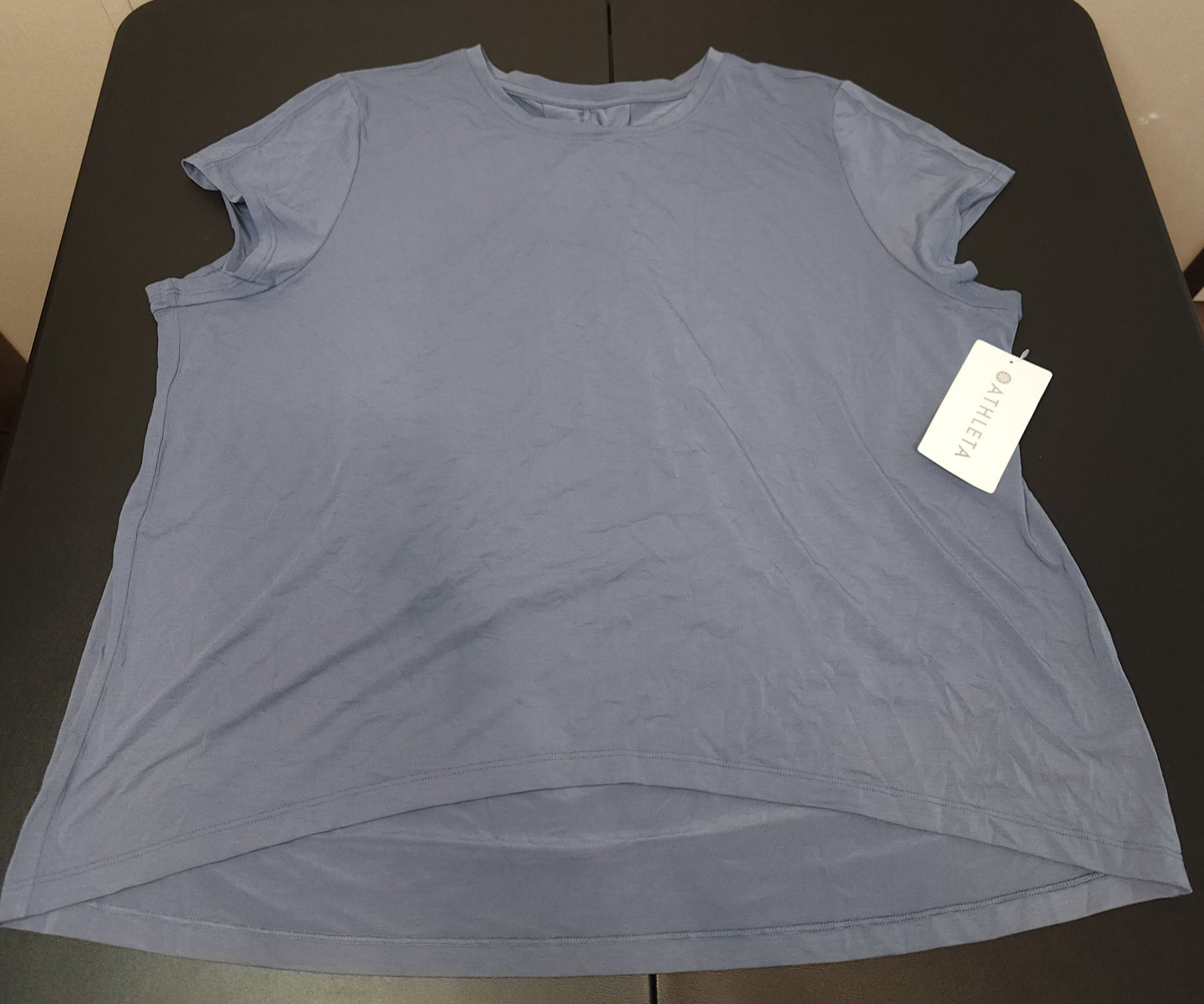 Athleta With Ease Tee Shirt Blue Short Sleeve Women’s Size Large NWT Stretch