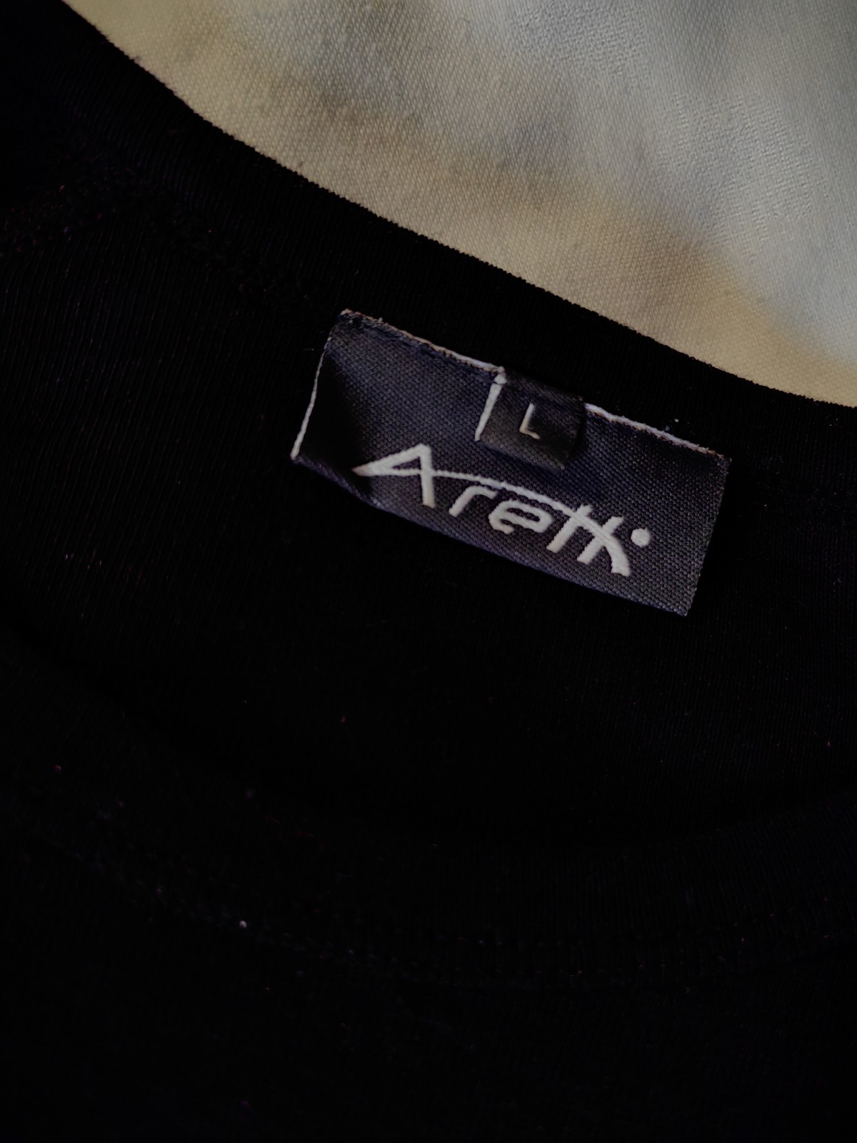 Areth 50% Wool Thermo Sz M-L Base Layer TShirt Long Sleeve Running Black