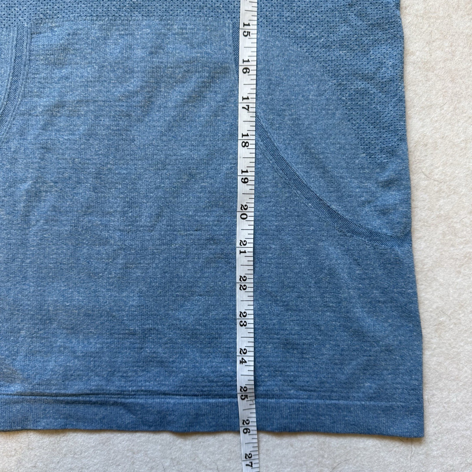 Lululemon Swiftly Tech 1.0 LS Heathered Blue Seamless Training Shirt Size 6 EUC