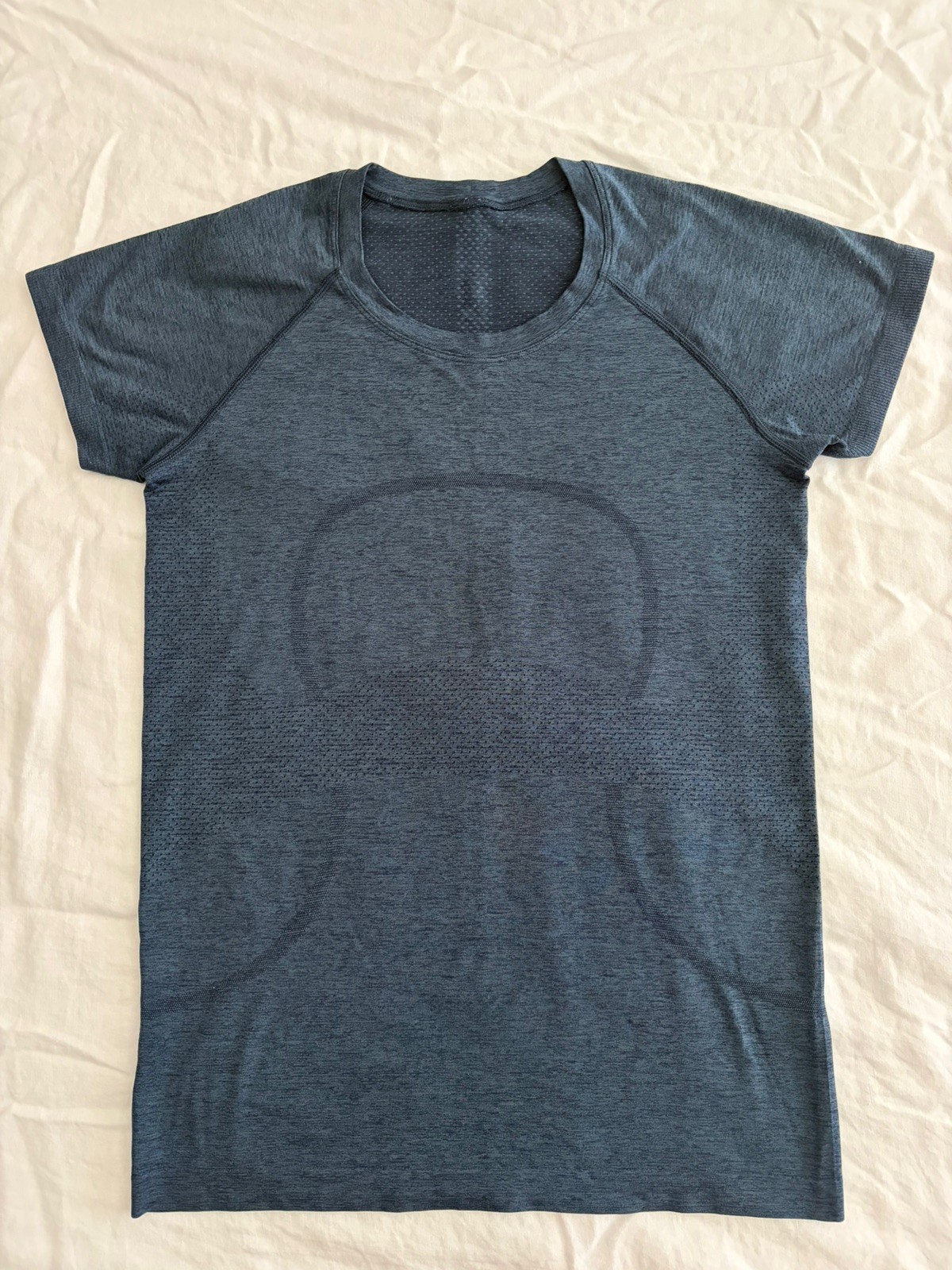 Lululemon Swiftly Tech Short Sleeve Shirt 2.0 True Navy Iron Blue Size 8