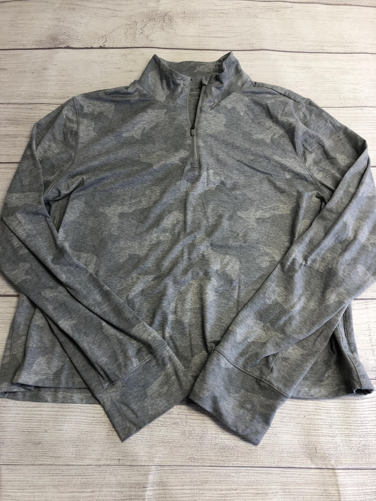 Yogalicious Lux Pullover Womens XL Gray Camo 1/4 Zip Long Sleeve Top Athletic
