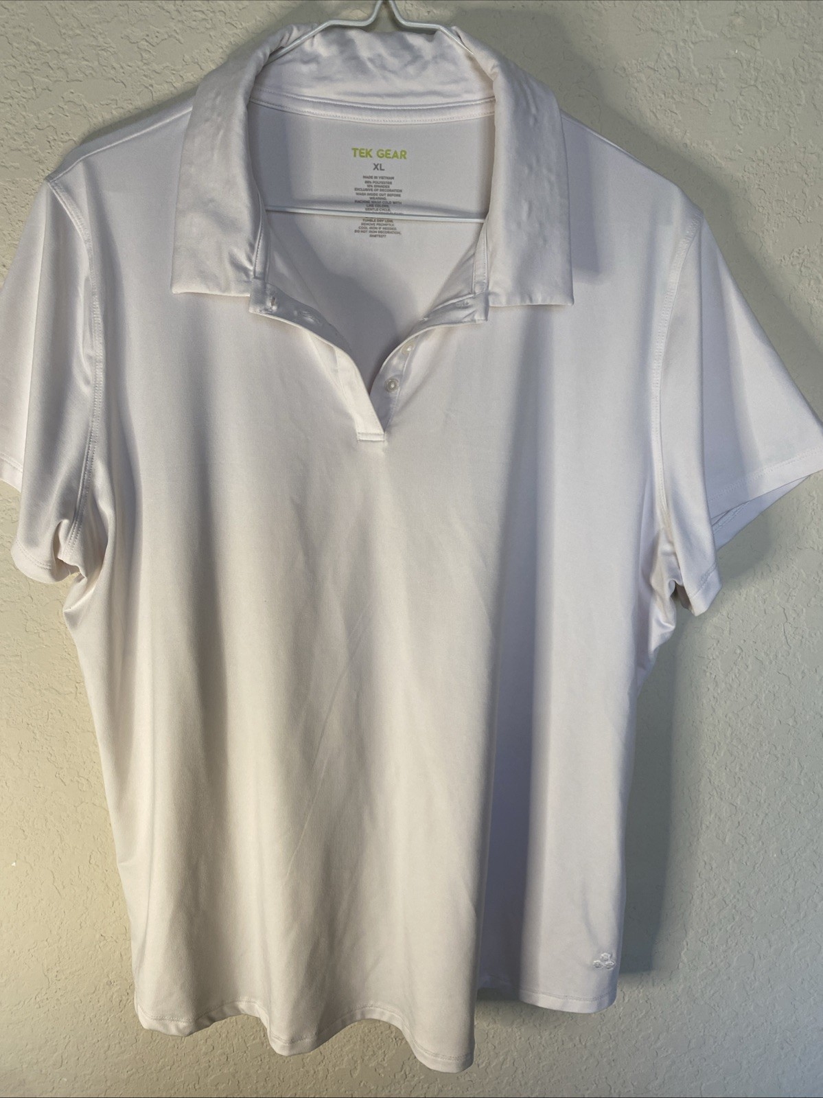Tek Gear Women’s Plus Size XL White Polo golf shirt Short Sleeve Poly Blend EUC