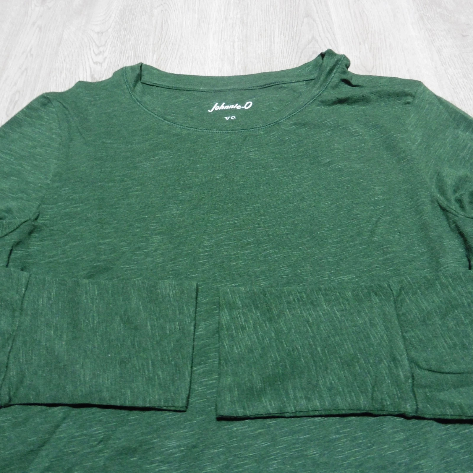 Johnnie-O Women’s XS Valerie Crew Neck T-Shirt Green LS High Low Hem