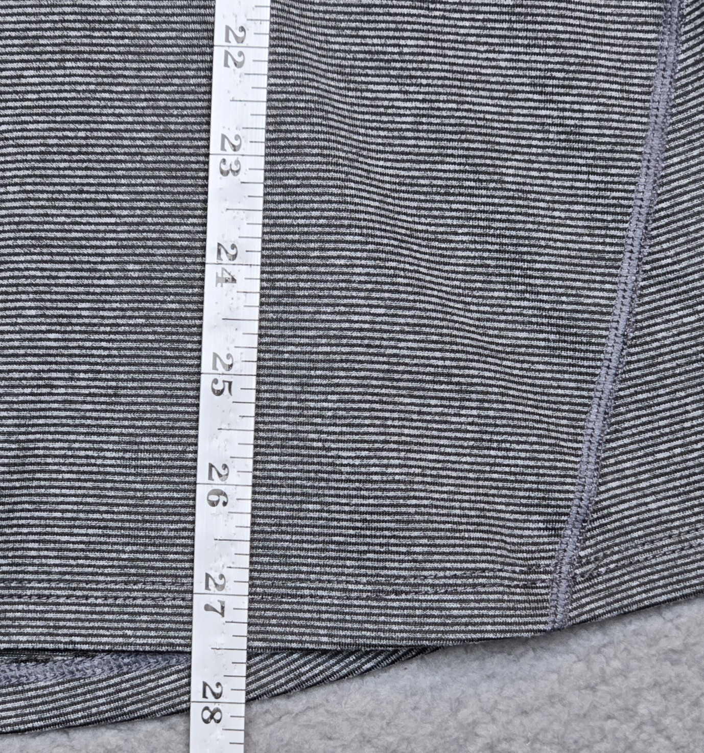 REI Long Sleeve 1/2 Zip Pullover Stretch Layer Shirt – Women’s M – Gray – USA