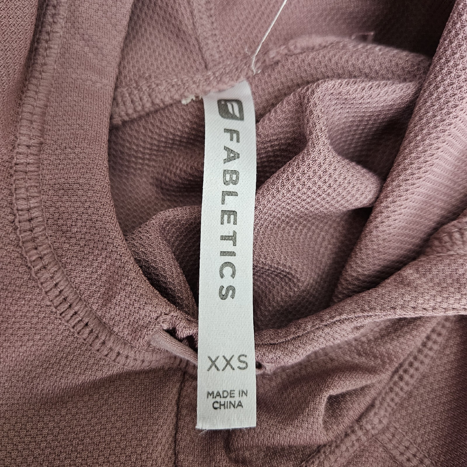 Fabletics Alecia Performance Pullover Hoodie Purple Long Sleeve Hooded Shirt 2XS