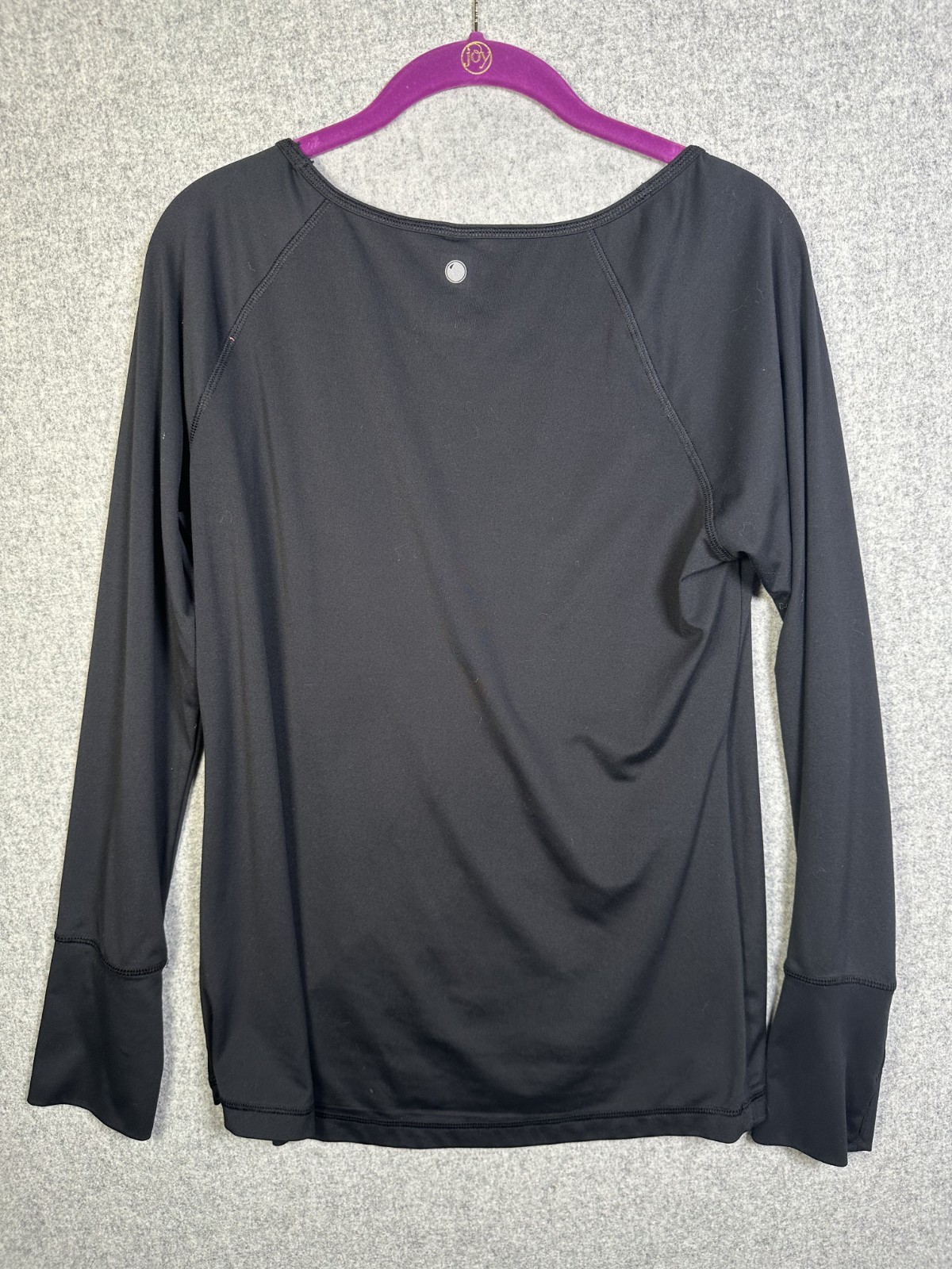 Yogalicious Large Womens Top Black Long Sleeve Stretch Comfort Solid Lightweight