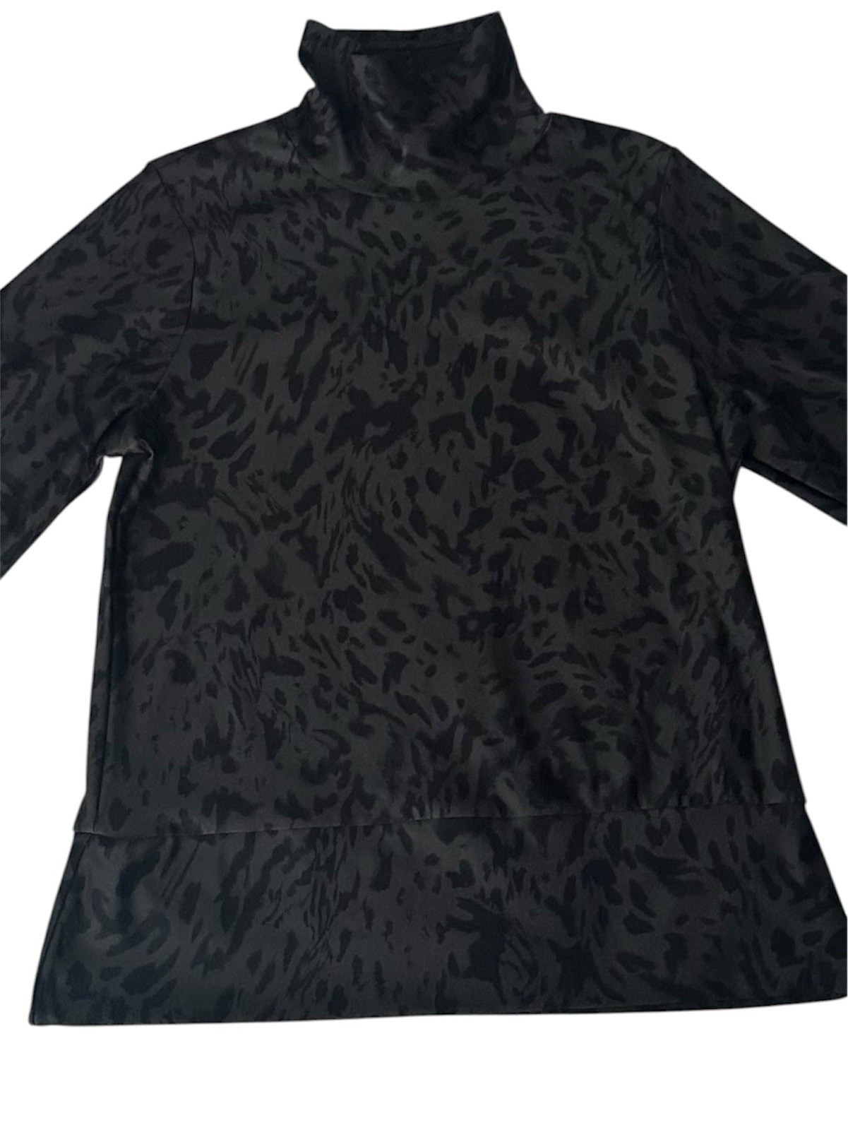 Calia by Carrie Underwood Cold Weather Arctic Leopard Long Sleeve Turtleneck L