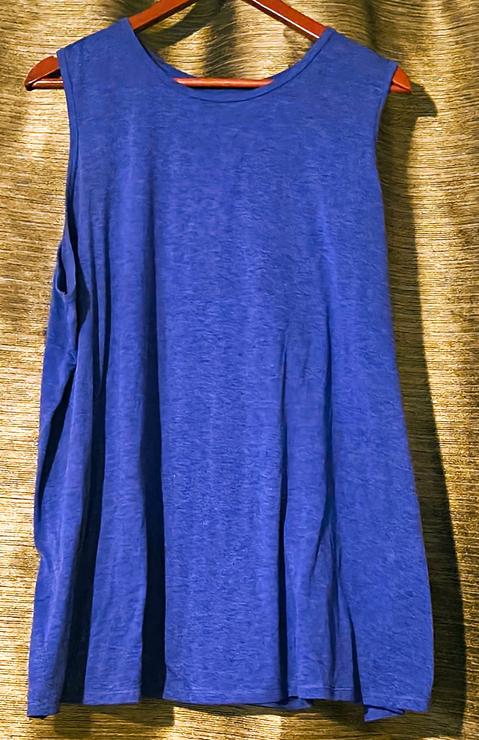 Tek Gear On-the-Go Gear Women’s 2X Plus Blue Solid Round Neck Stretch Tank Top