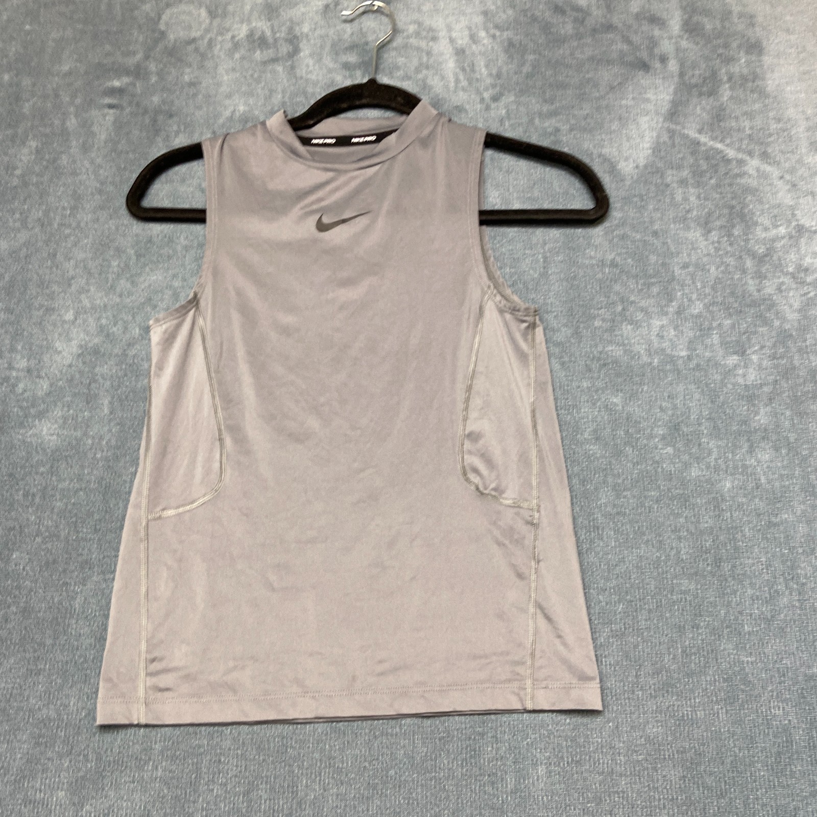 Nike Pro Dri-Fit Tank Top Womens Small Gray Sleeveless Sweat-Wicking Swoosh Logo