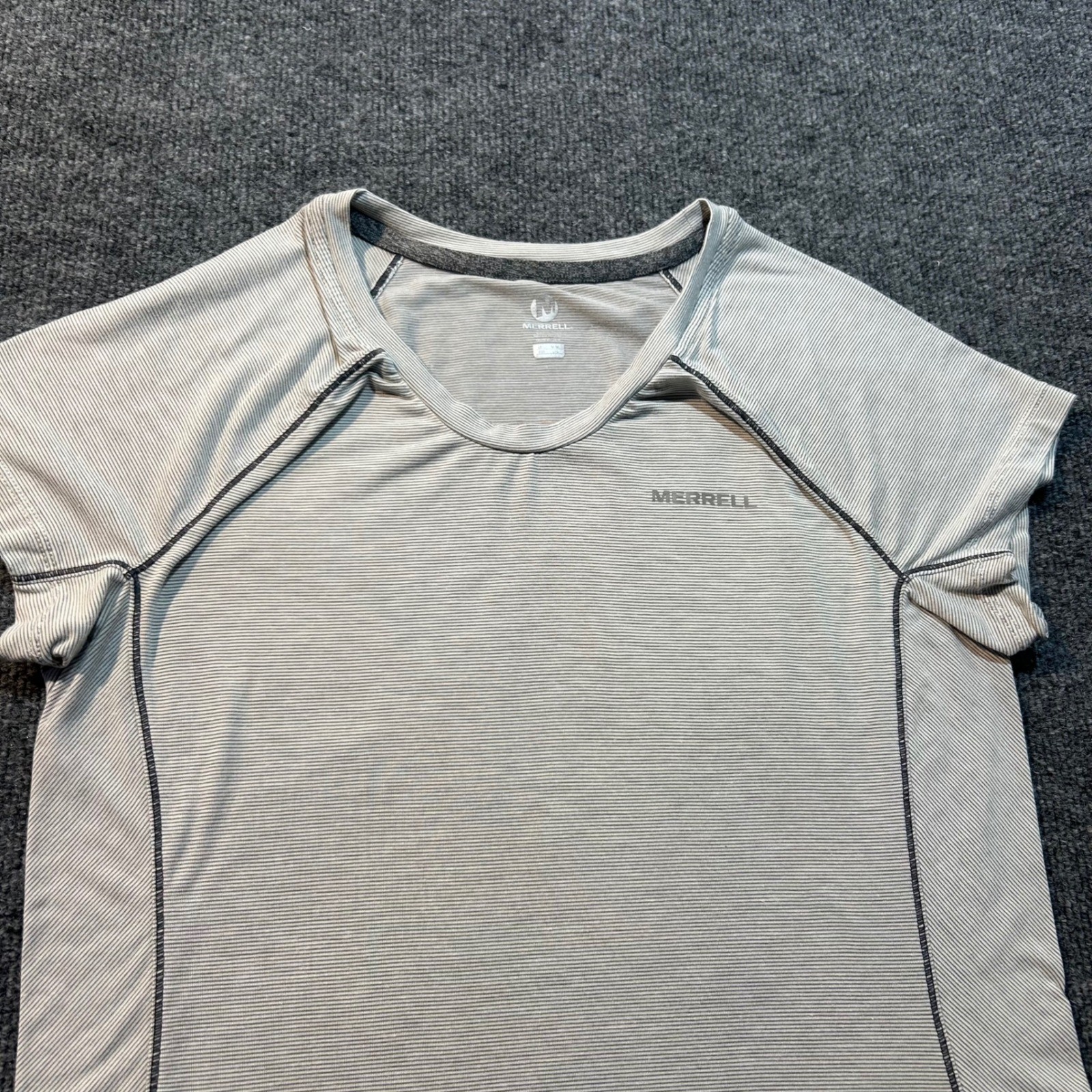 Merrell Womens Grey Striped Active Tee Short Sleeve Hiking Shirt Side Pocket M