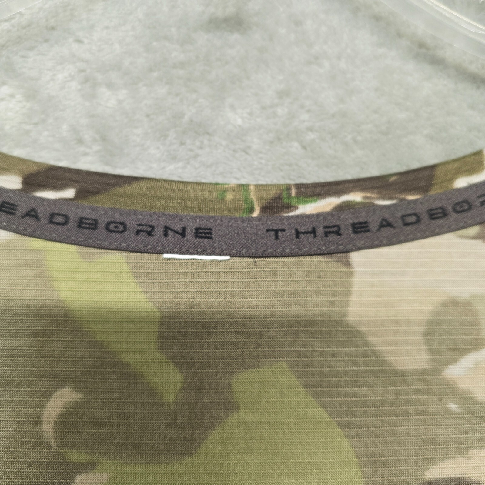 Under Armour Threadborne Top Womens Extra Large Green Camo Lightweight Heat Gear