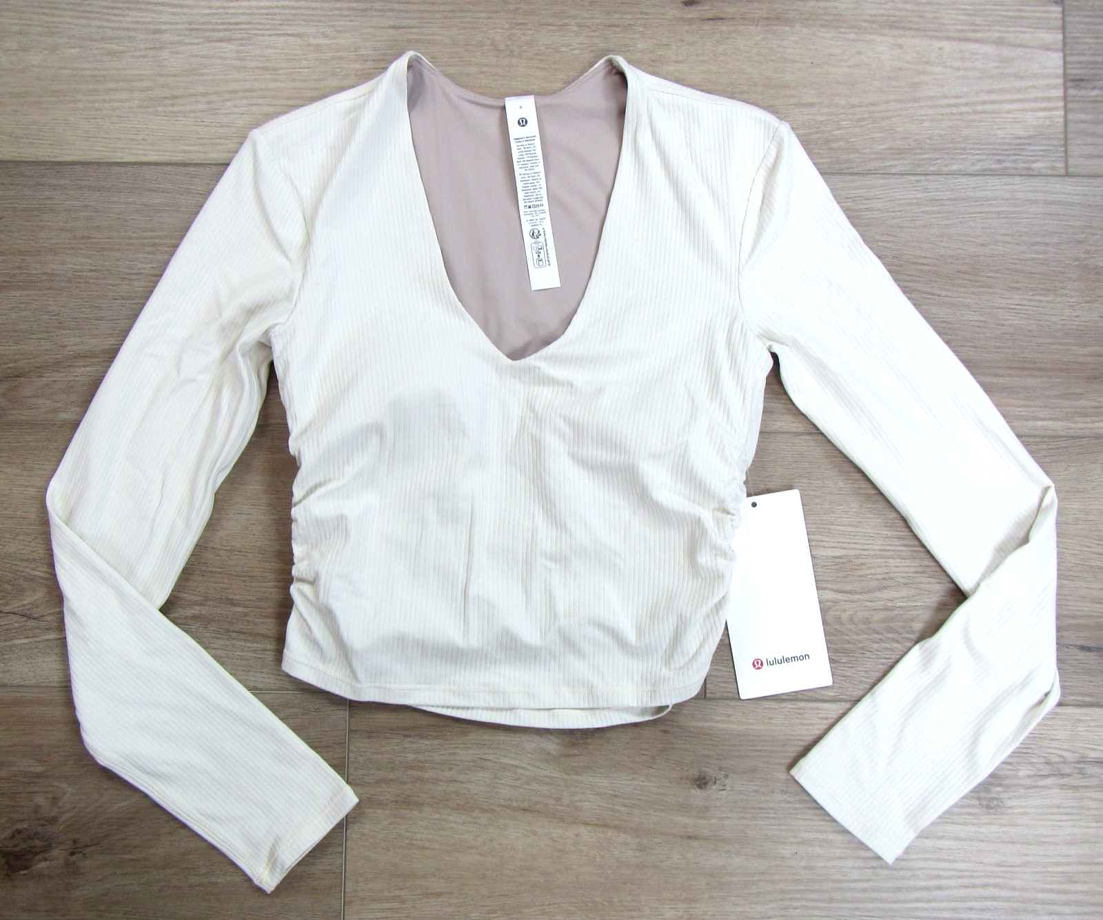 NEW LULULEMON WOMENS ALL IT TAKES V-NECK LONG SLEEVE RIB NULU 4 BEIGE SLIM