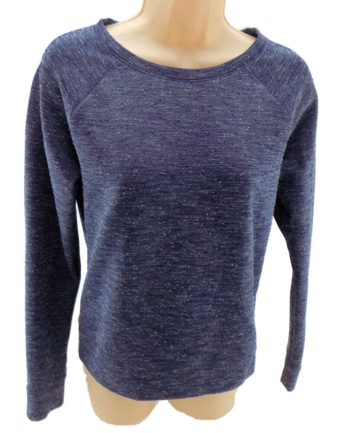 Under Armour All-Season Gear Ladies Size SM/P Long-Sleeve Sweatshirt Semi-Fitted