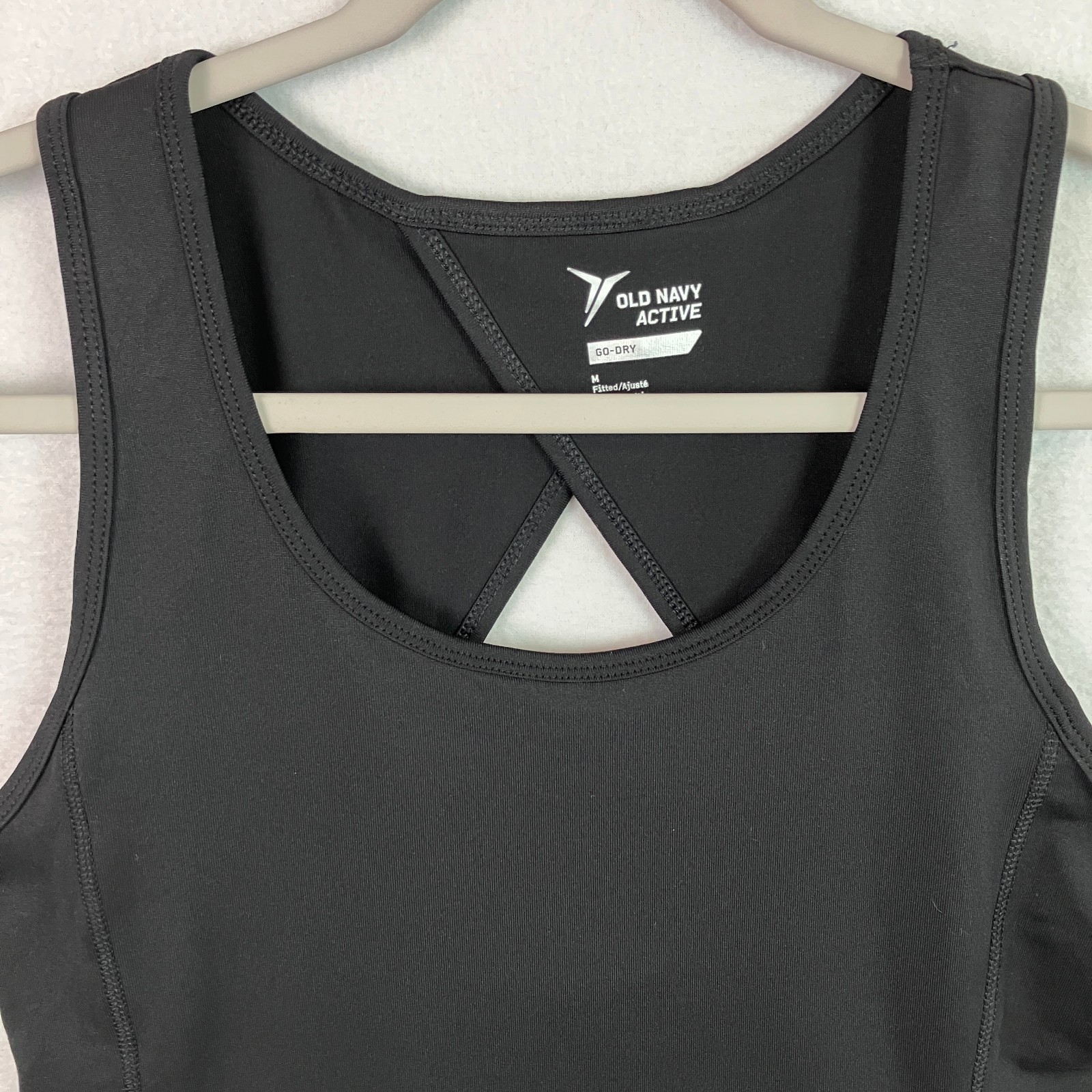 Old Navy Active Go-Dry Crossback Cutout Fitted Tank Top Women’s Size M Black NWT