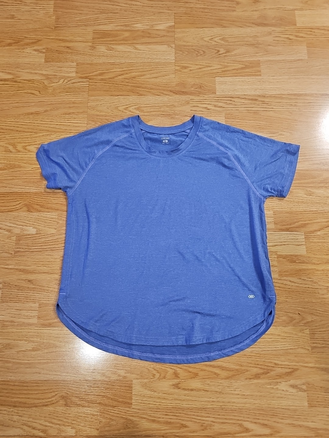 LEG3ND Women’s Size X-Large Purple Short Sleeve Shirt. D8