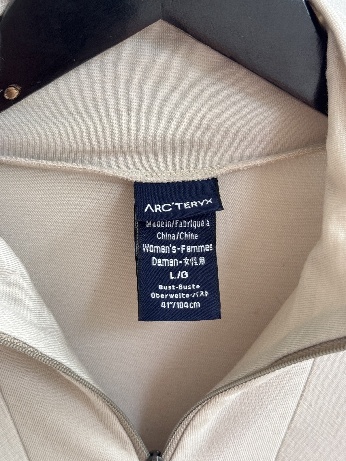 Arc’teryx Half Zip Cream Pullover Longsleeve Jumper Size L Women’s