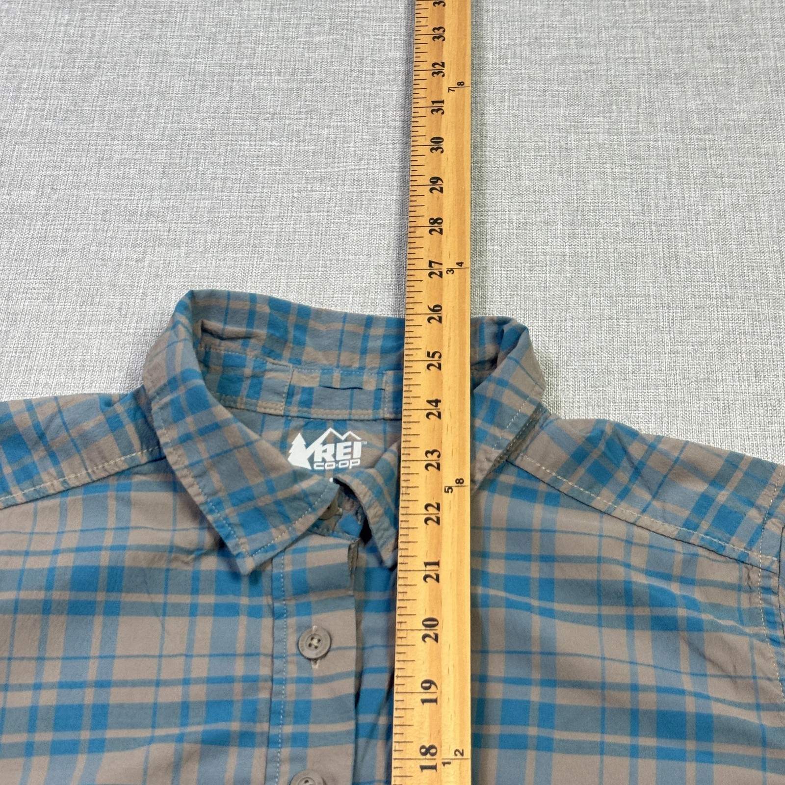 REI Co-op Button-Up Womens Medium Multicolor Plaid Short Sleeve Collared Hiking