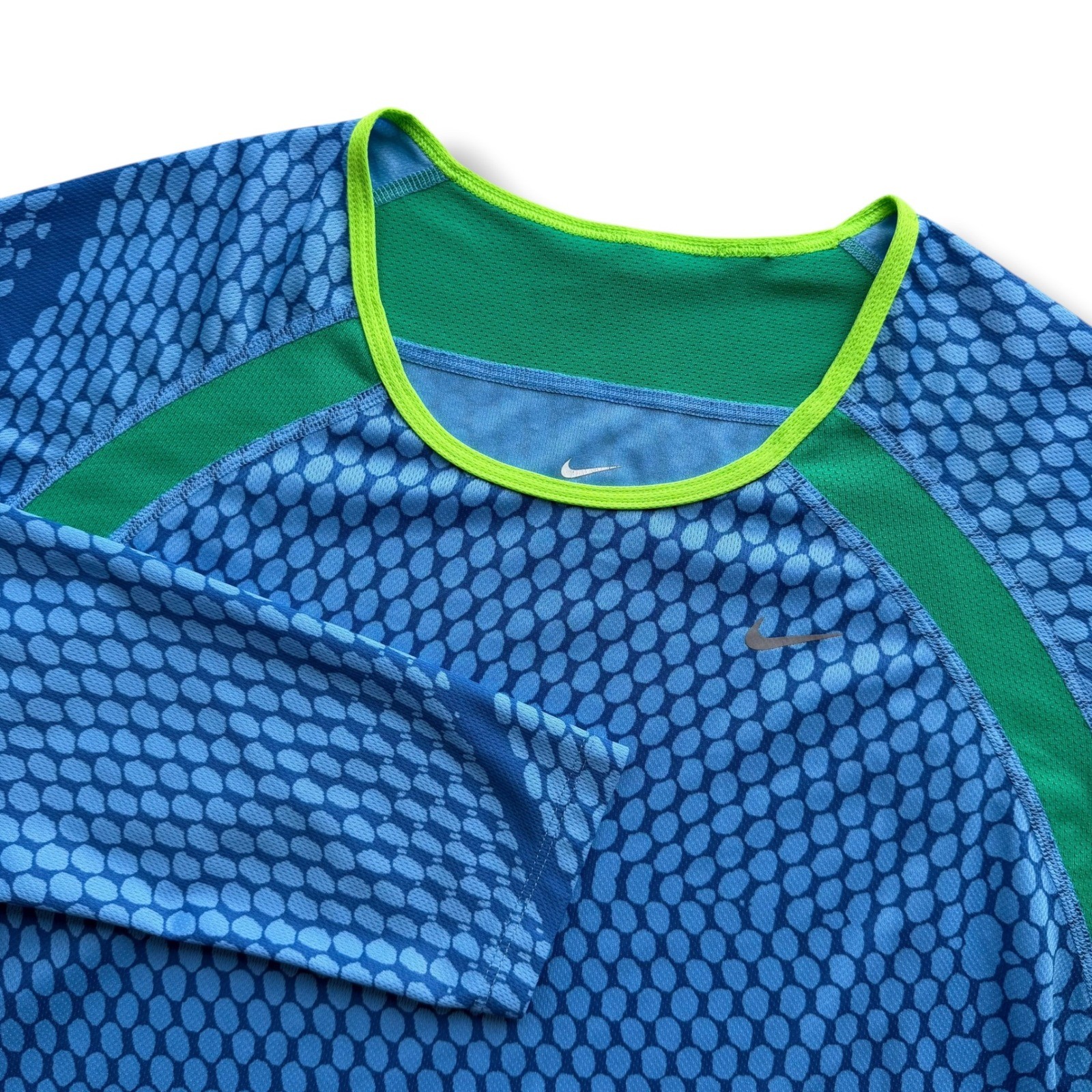 Nike Dri-FIT Women L Blue Green Honeycomb Long Sleeve Running Tee Sporty Athlete